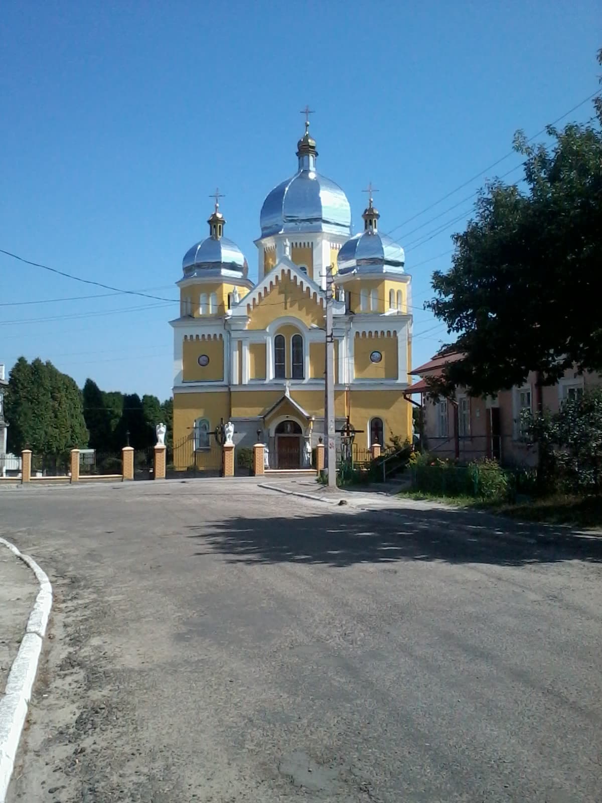 Church of the Dormition, Rozdil