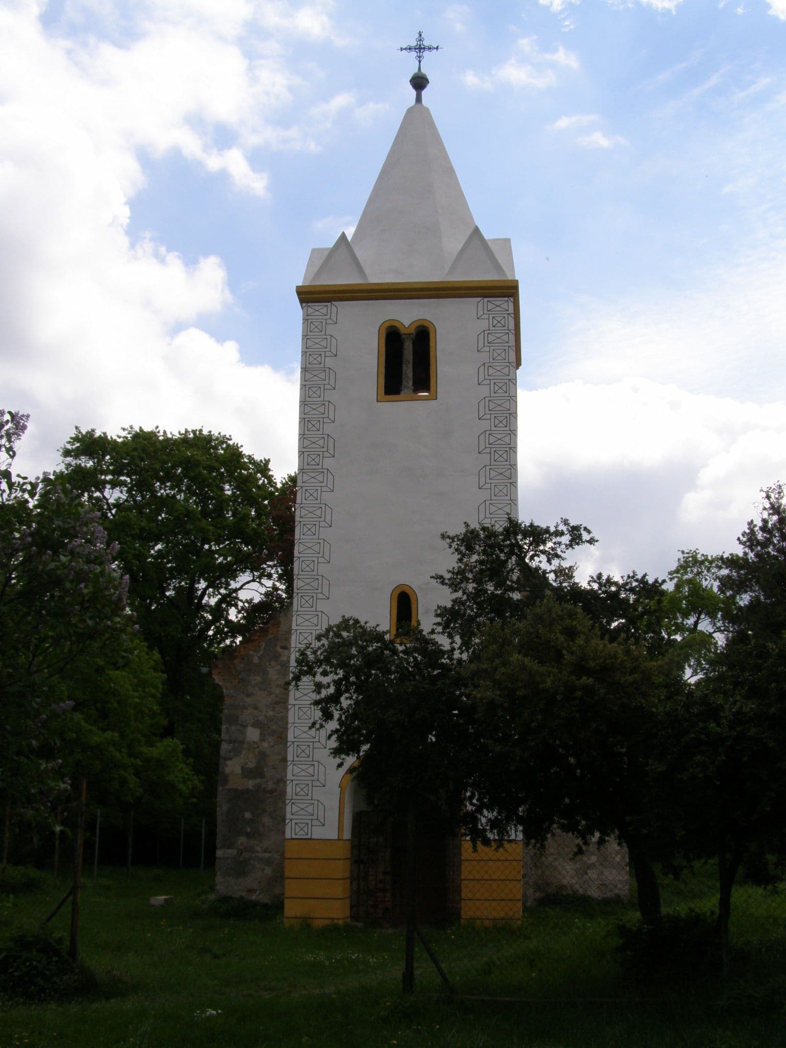 Church of St Vitus, Rusovce