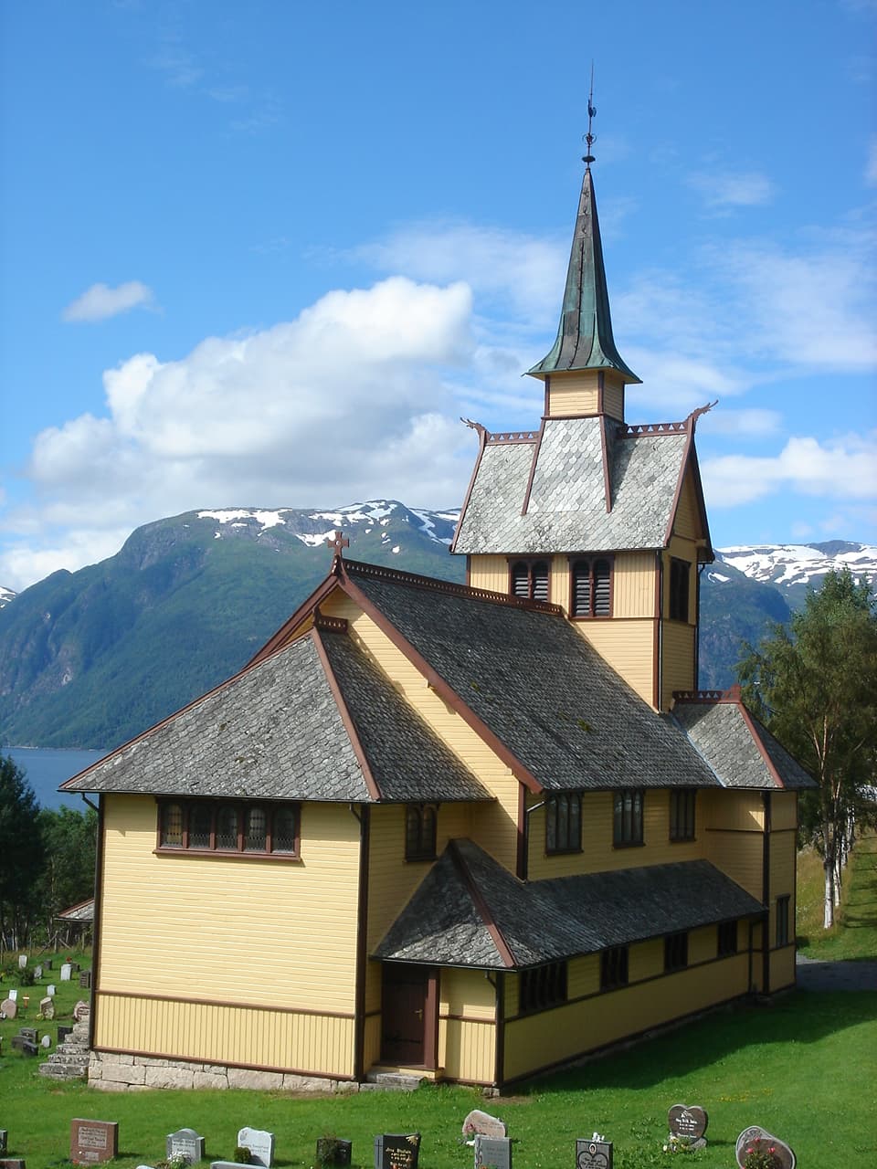 Sæle Church