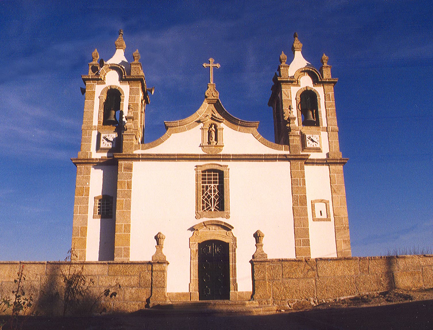 Igreja Paroquial de São João de Areias