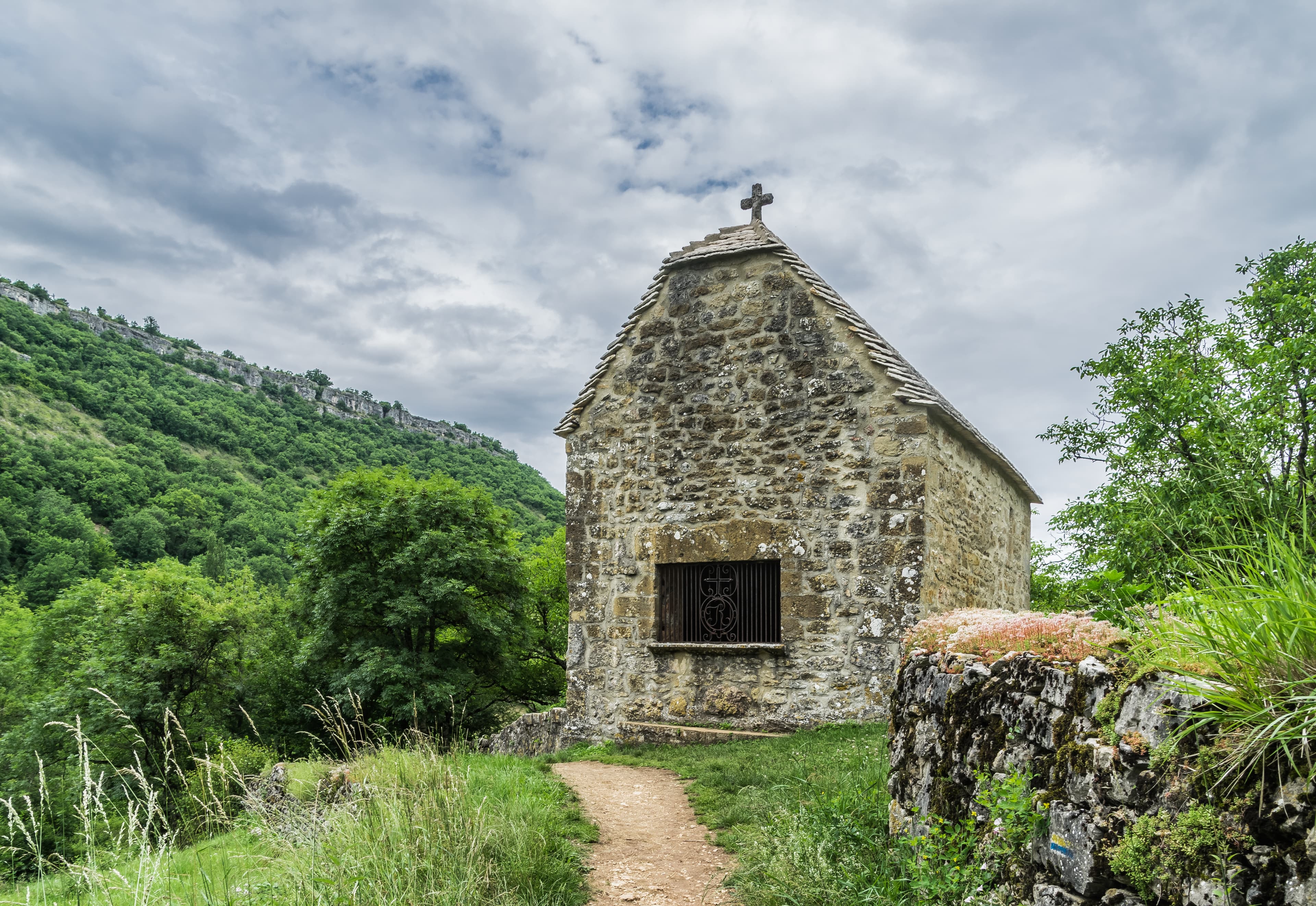 Saint Roch chapel in Autoire