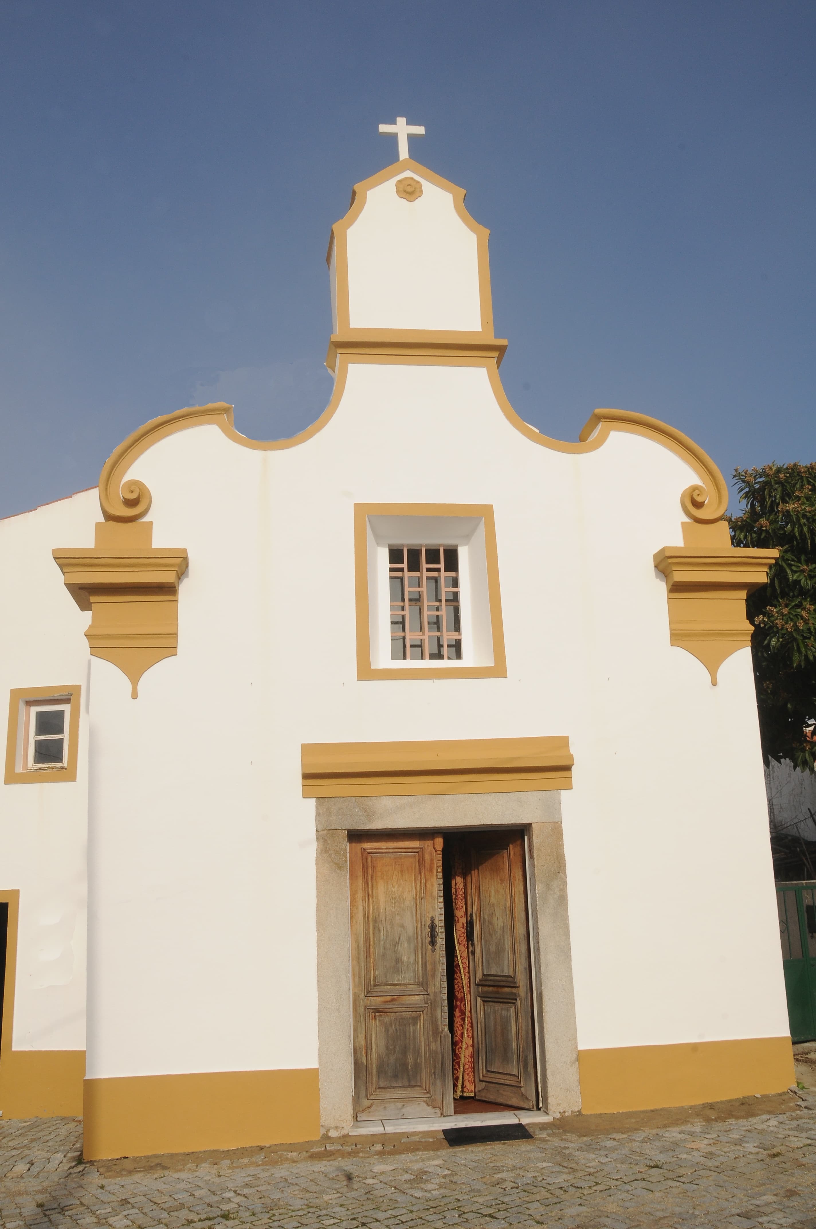 Igreja Paroquial de Fortios