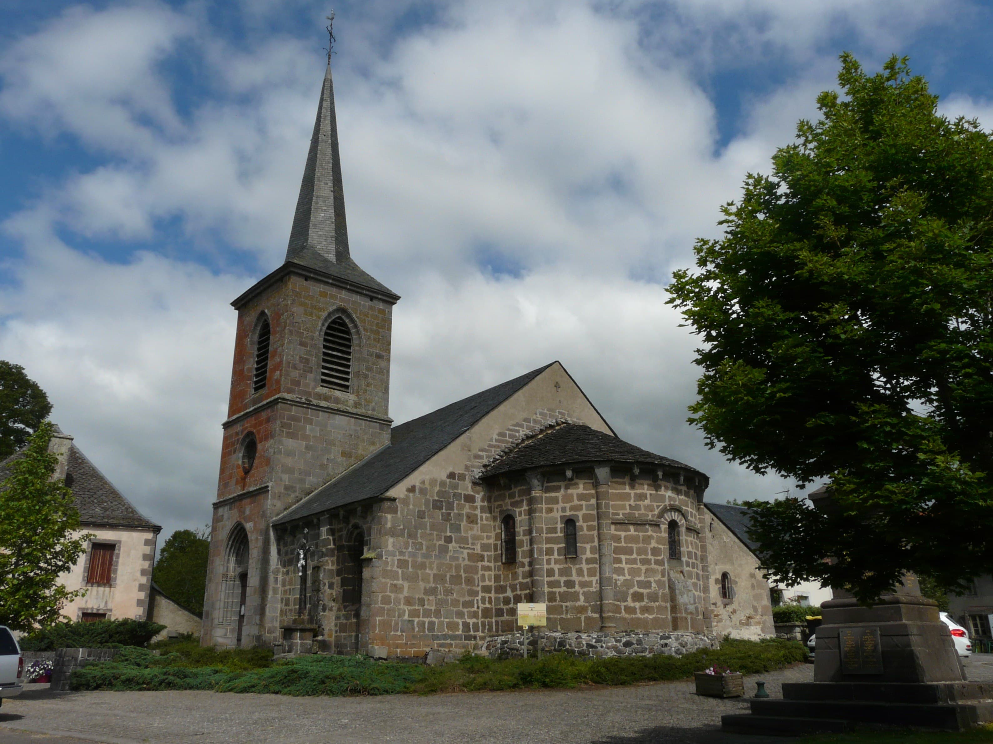 église Saint-Donat de Saint-Donat (Puy-de-Dôme)