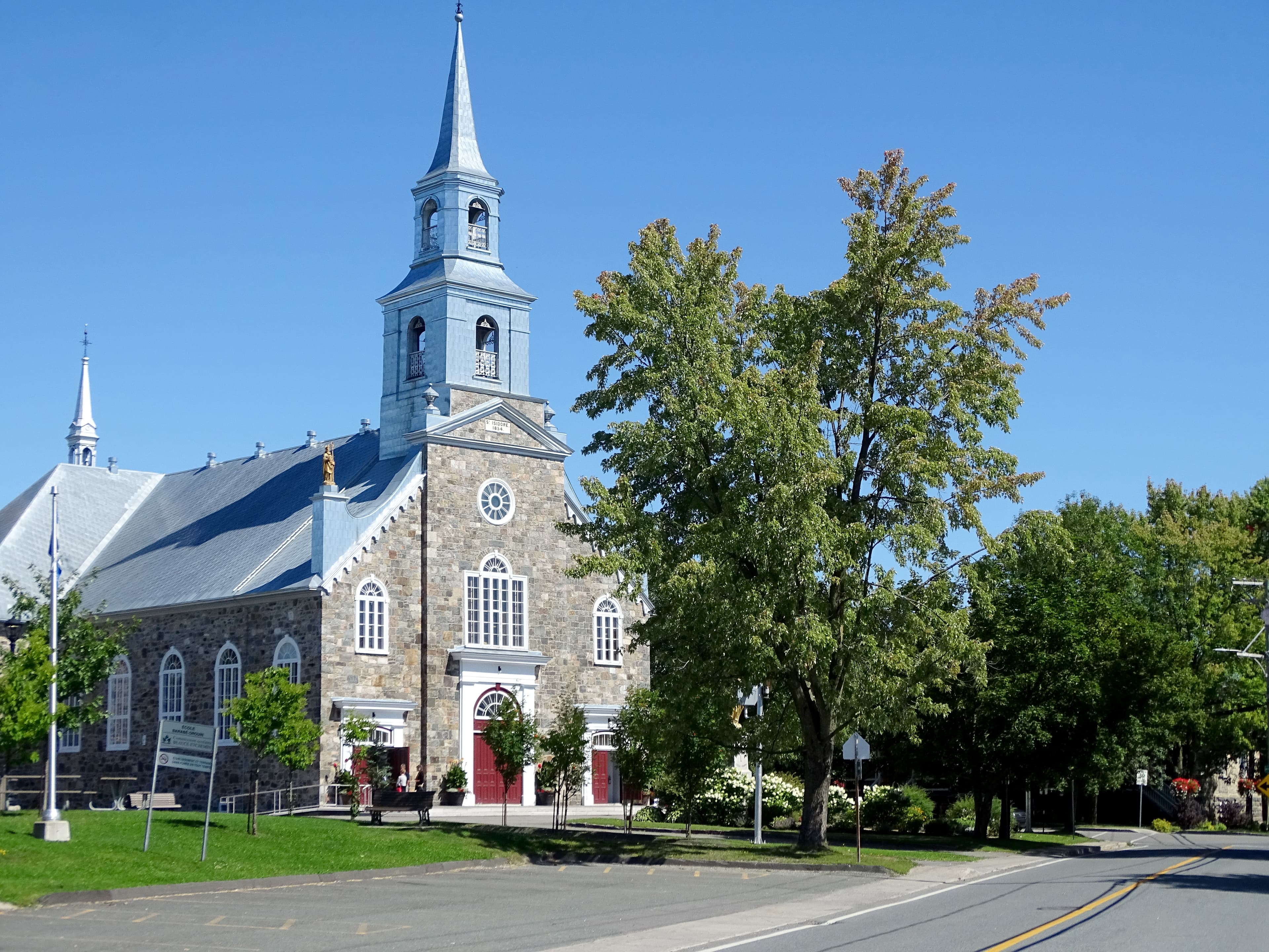 Église Saint-Isidore de Saint-Isidore