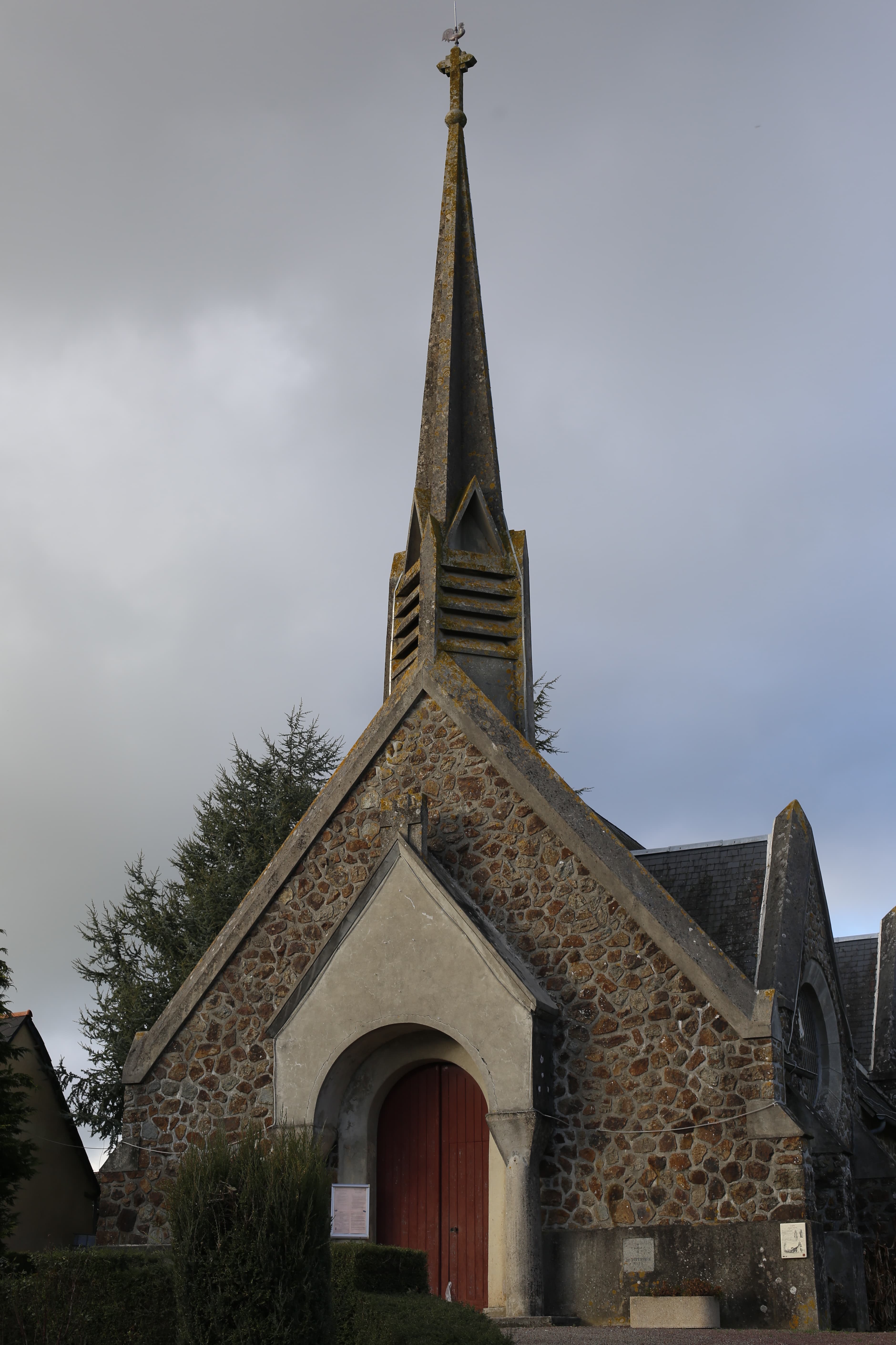 Église Saint-Mervon de Saint-M'Hervon
