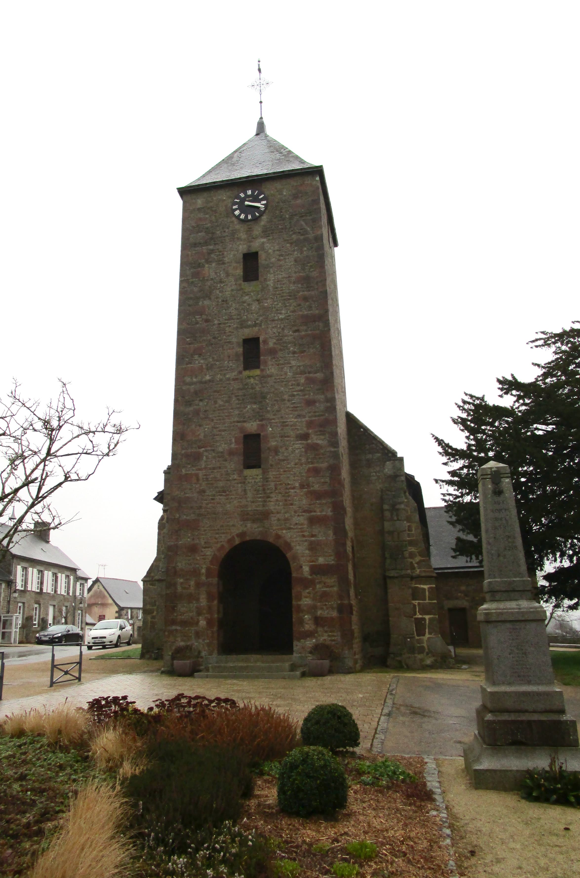 Église Saint-Médard de Saint-Mars-sur-la-Futaie