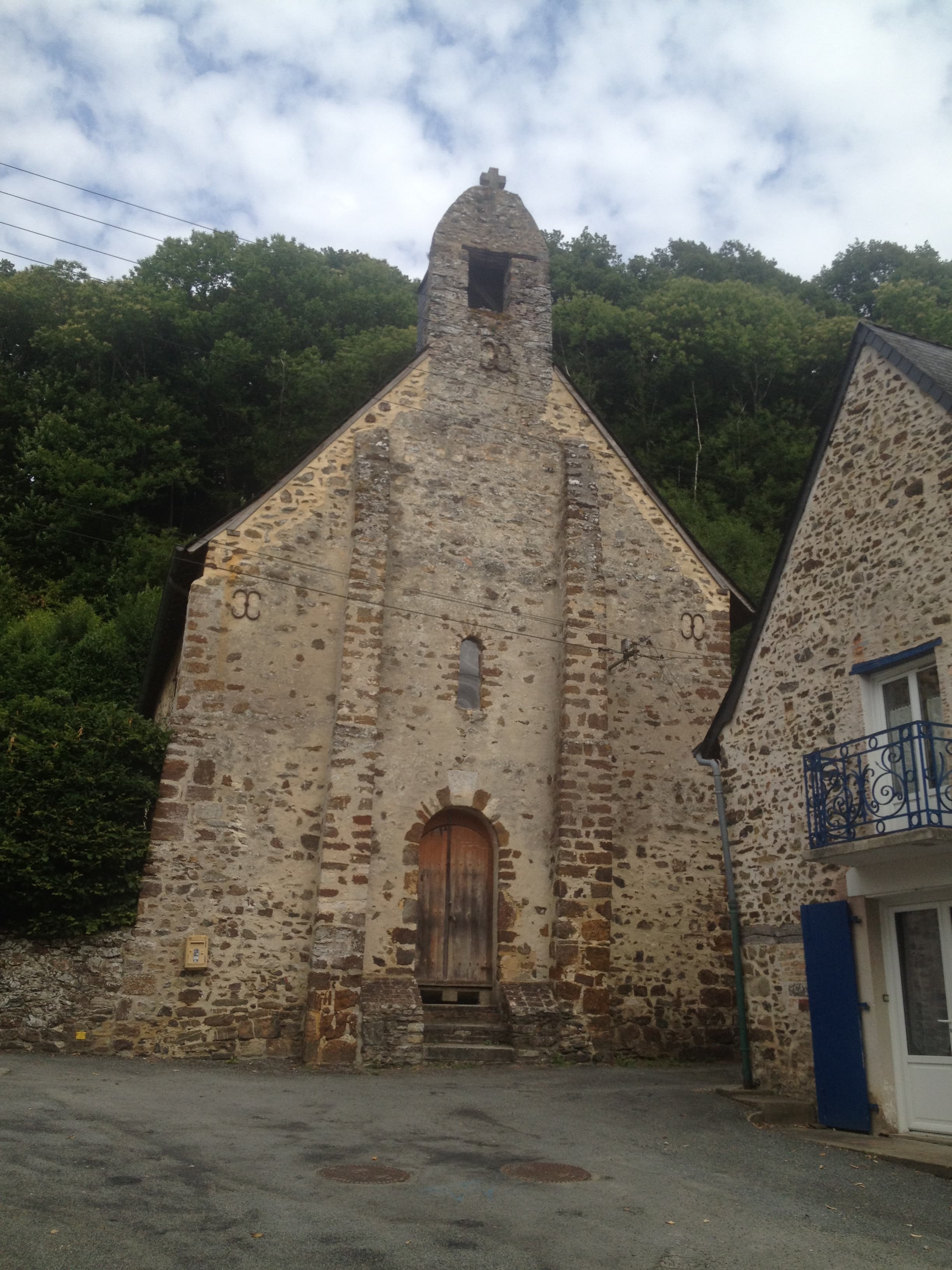église Saint-Pierre-le-Potier de Laval
