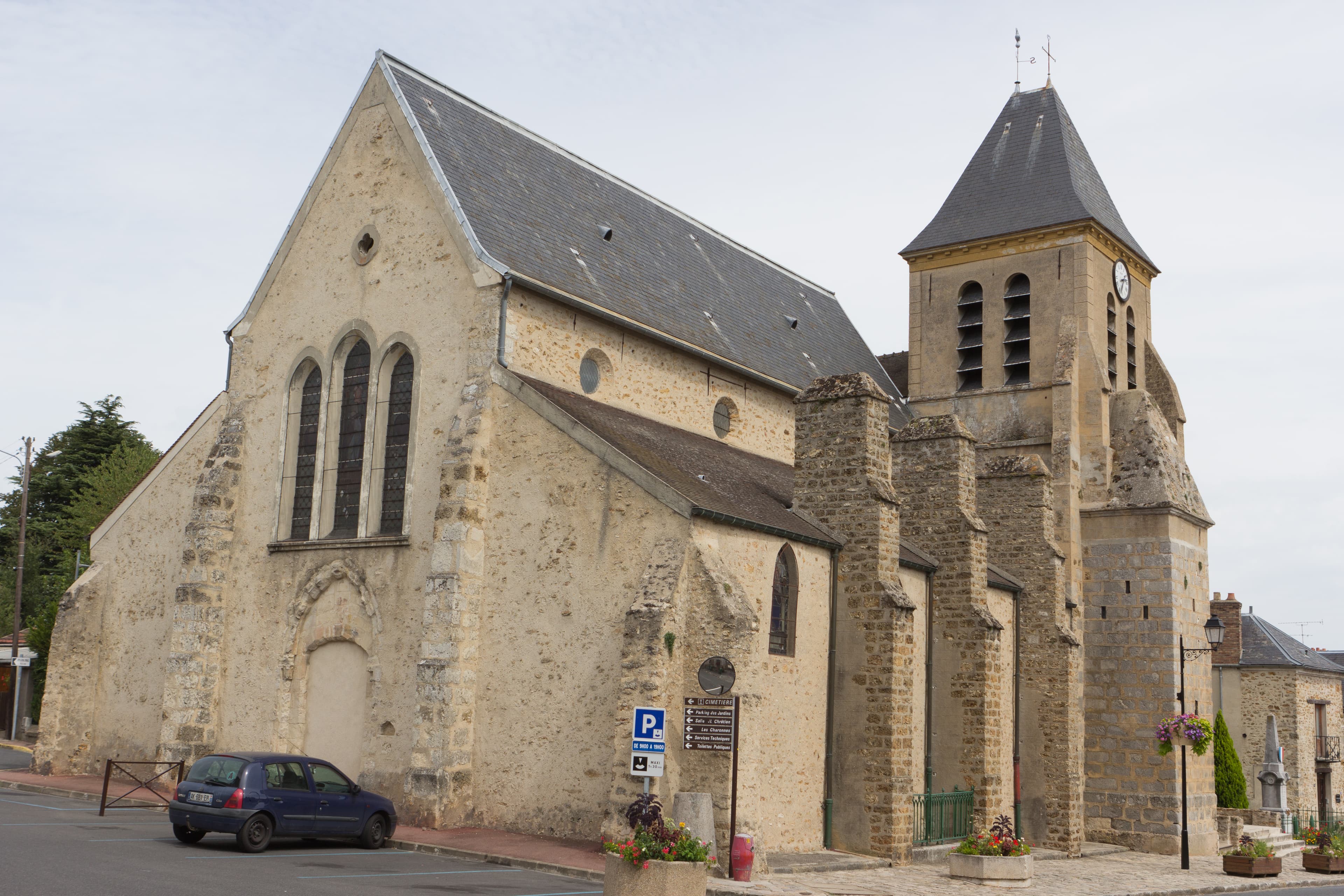 Église Saint-Caprais de Saint-Vrain (Essonne)