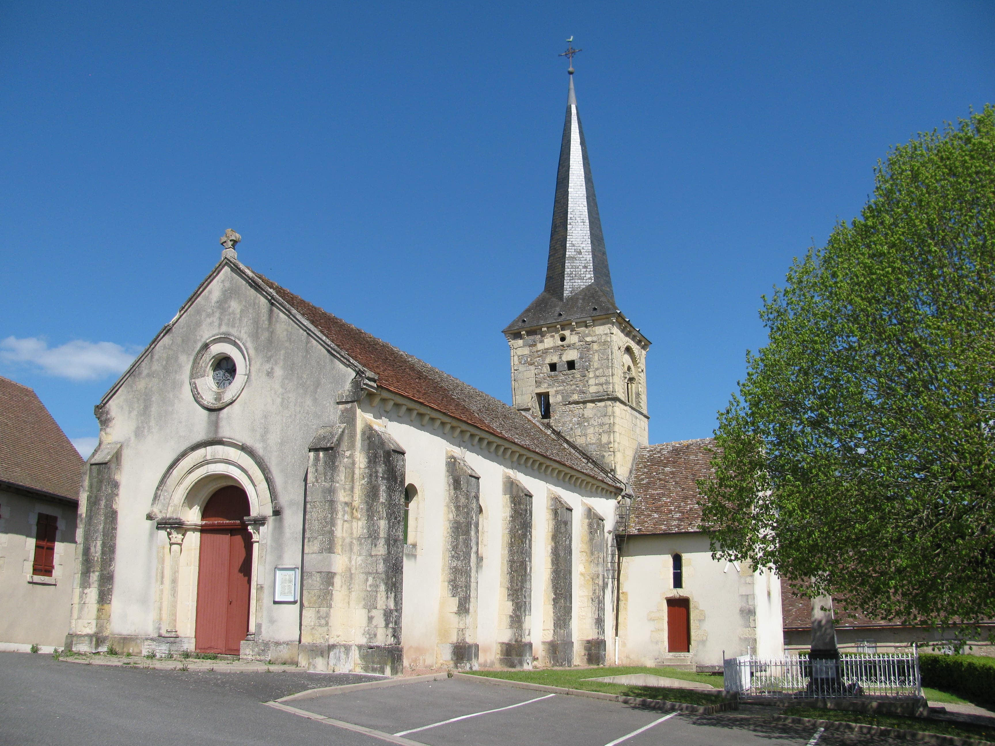 Église Saint-Julien de Fleury-sur-Loire
