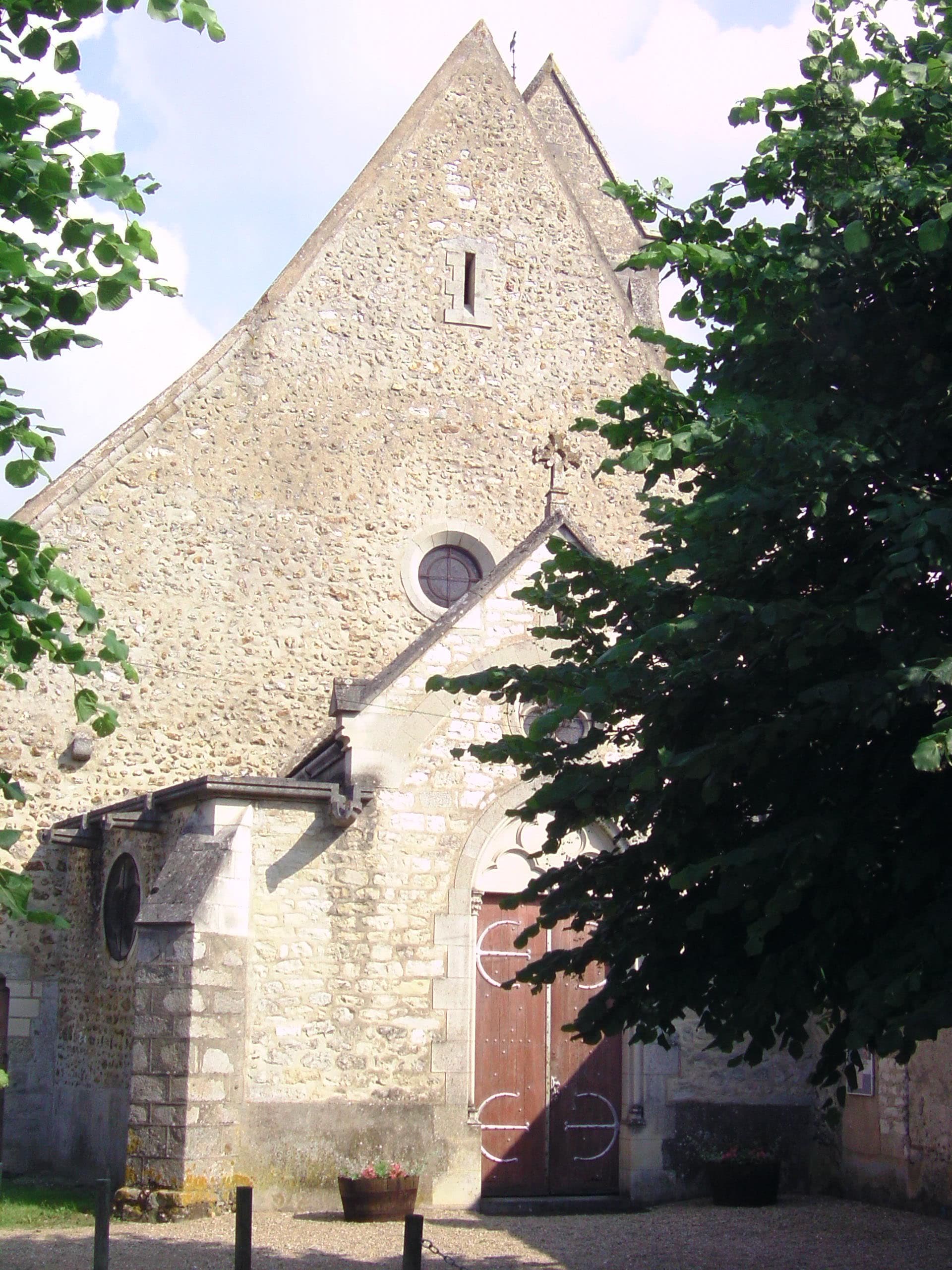 Église Saint-Aubin de Saint-Aubin-sur-Yonne
