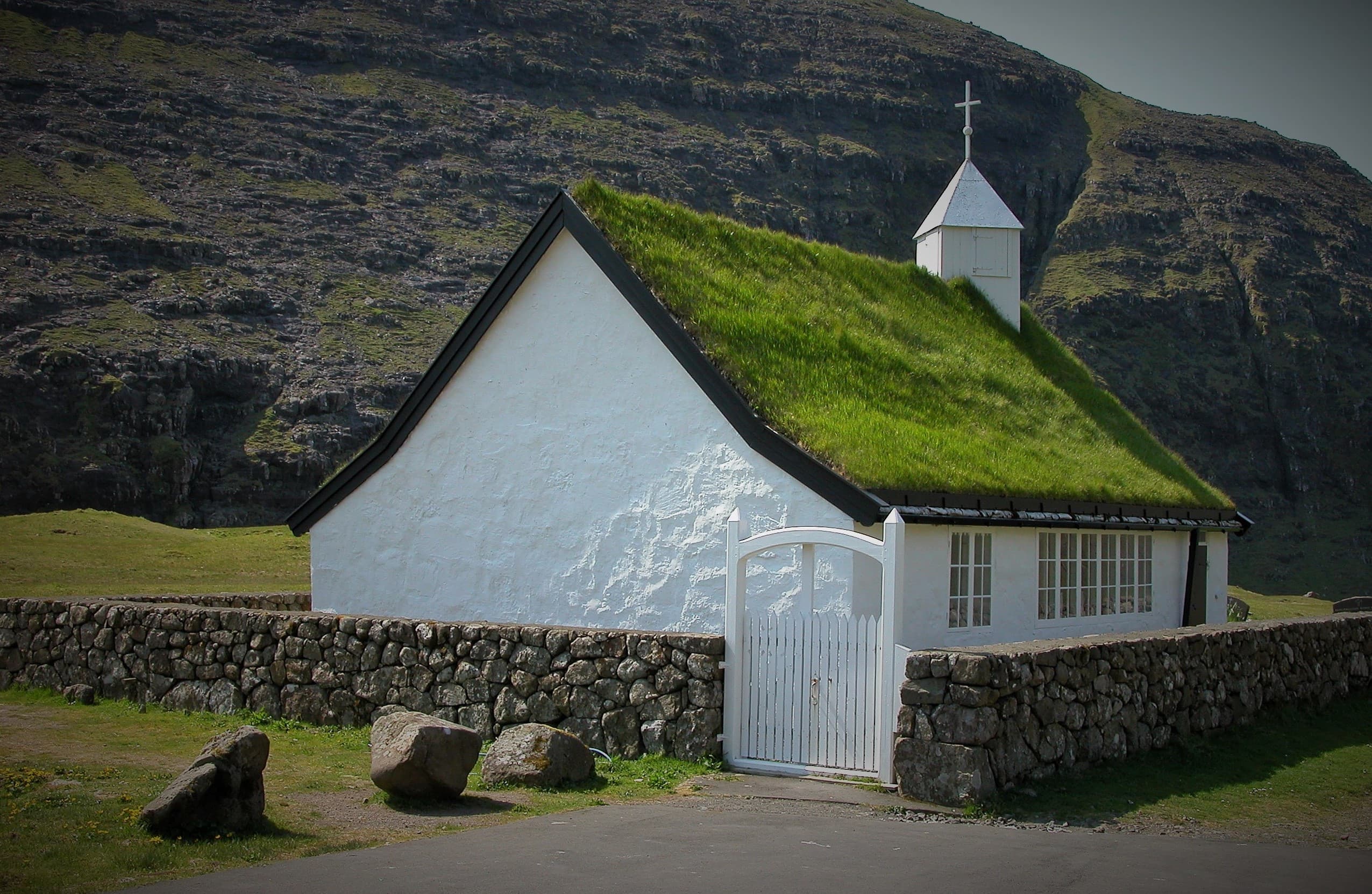 Saksun Church