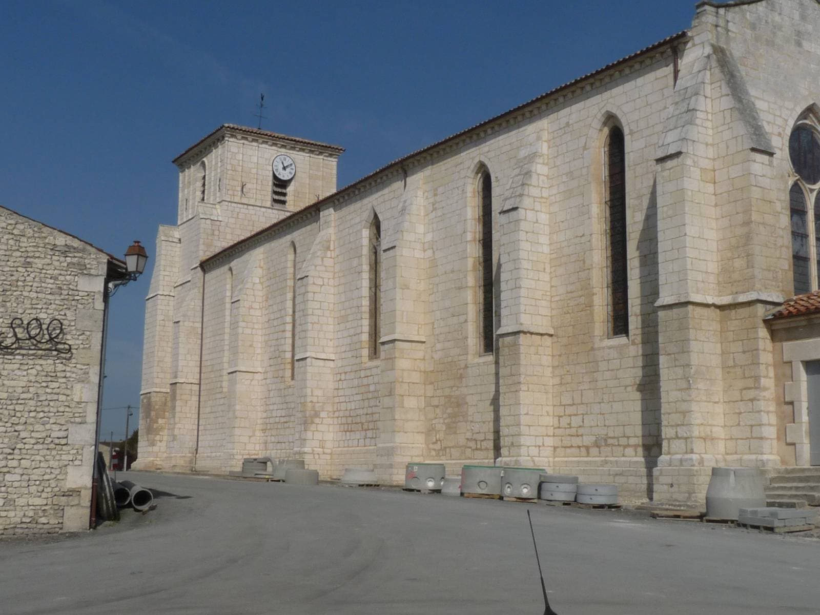 église Saint-Maurice de Salles-d'Angles
