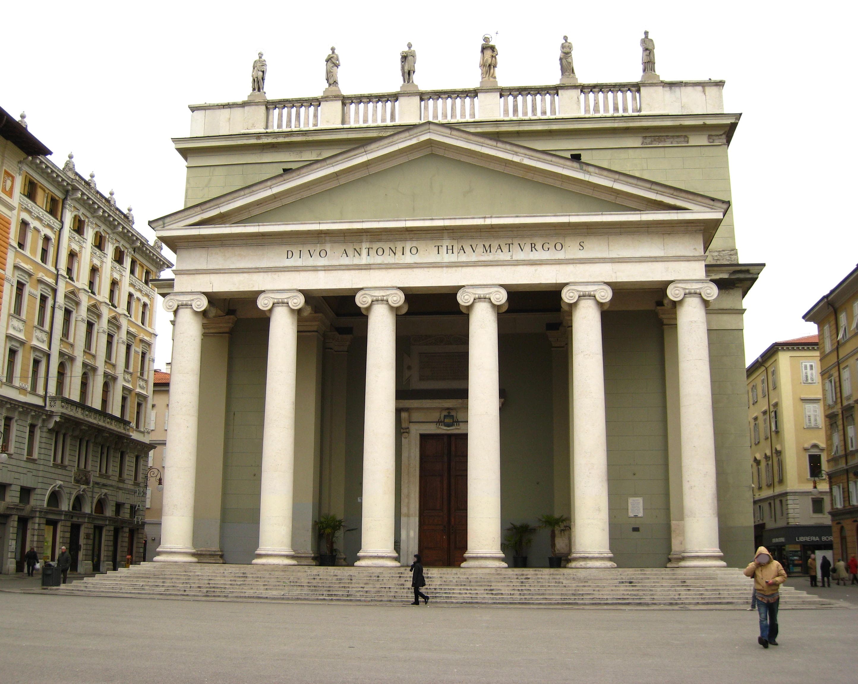 Sant'Antonio Taumaturgo, Trieste