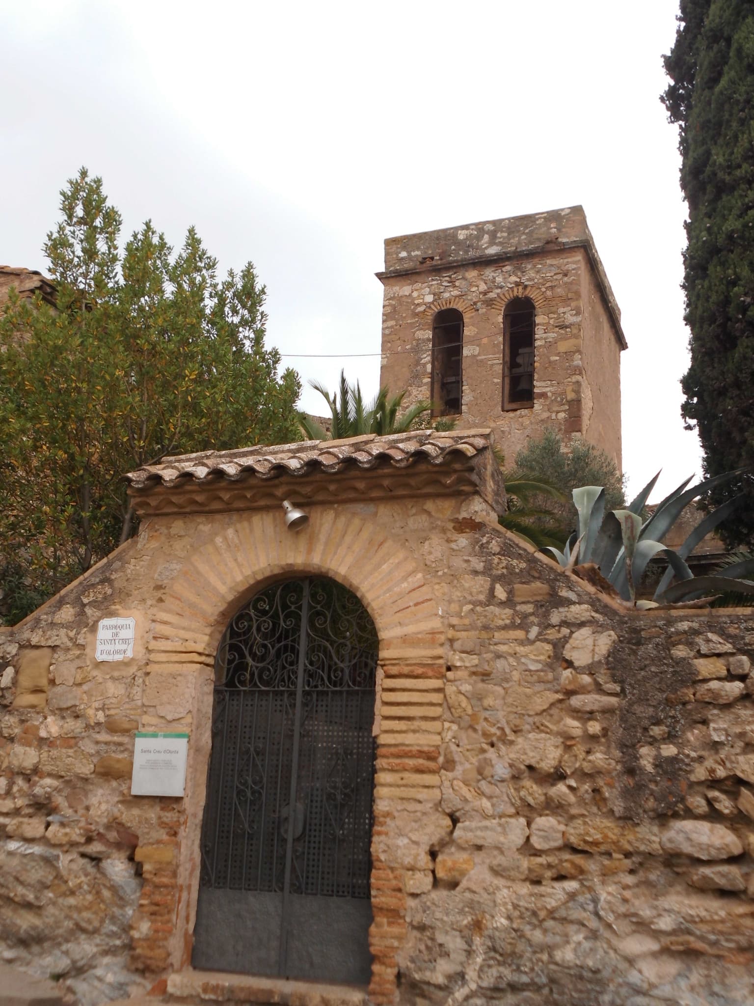 Santa Creu d'Olorda church