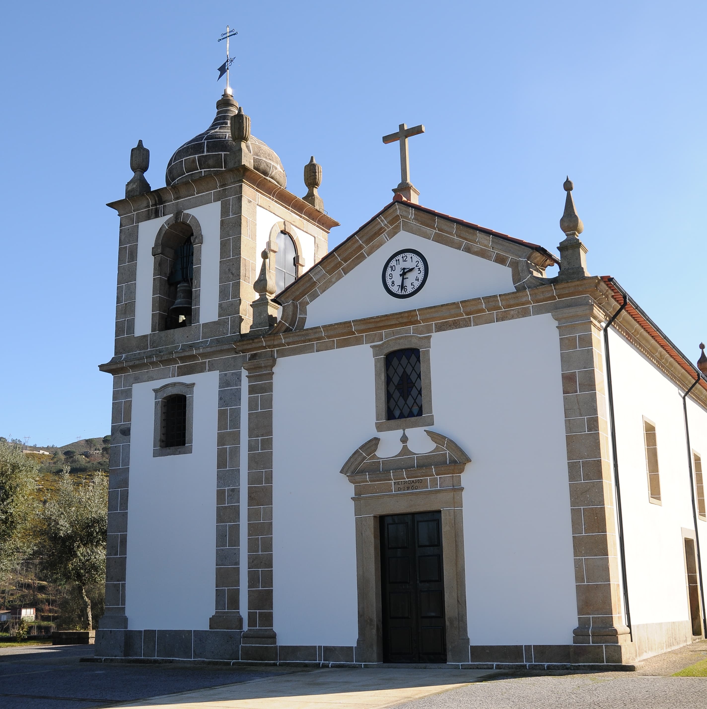 Igreja Paroquial de Santa Lucrécia de Algeriz