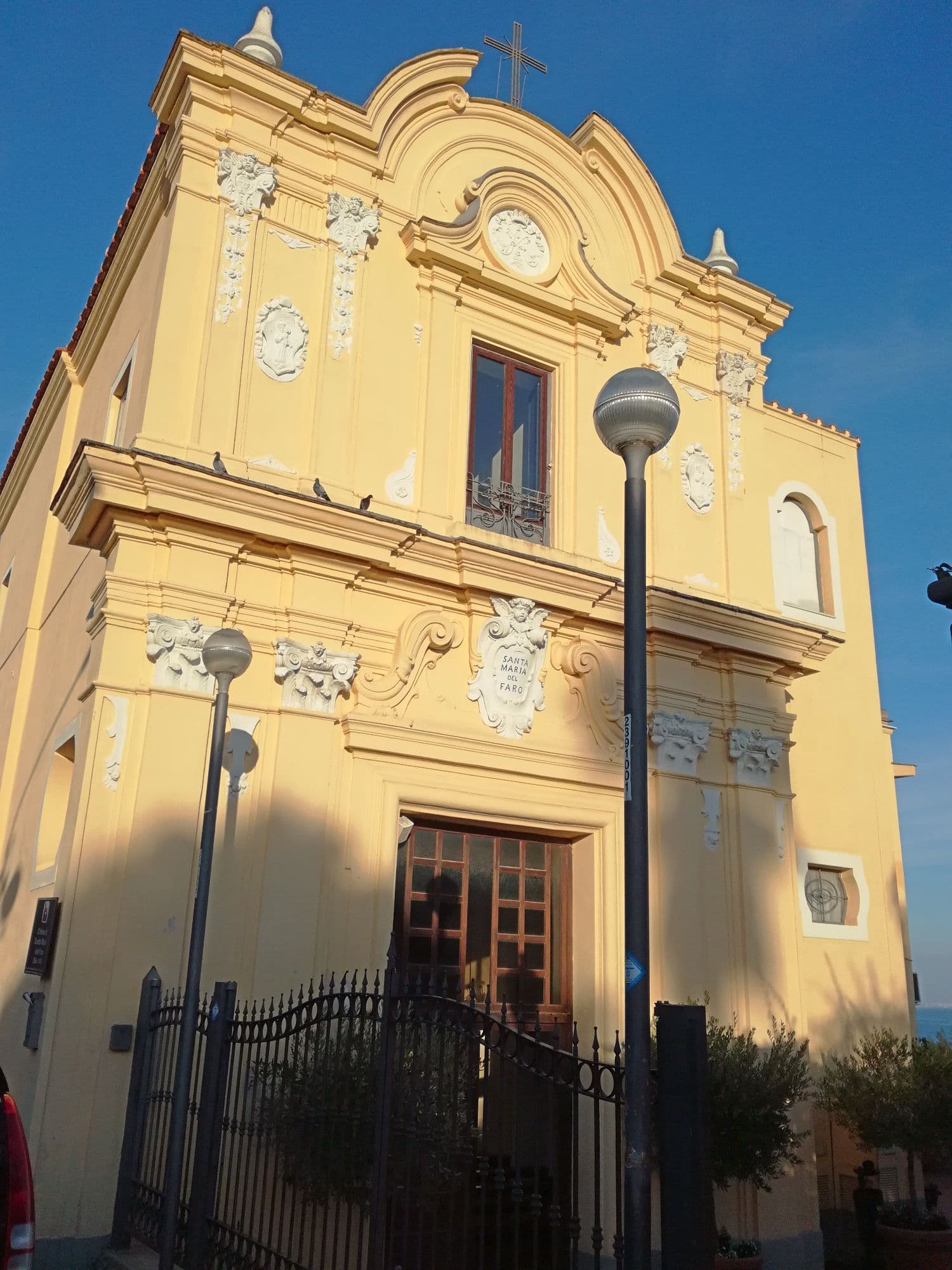 Santa Maria del Faro, Naples