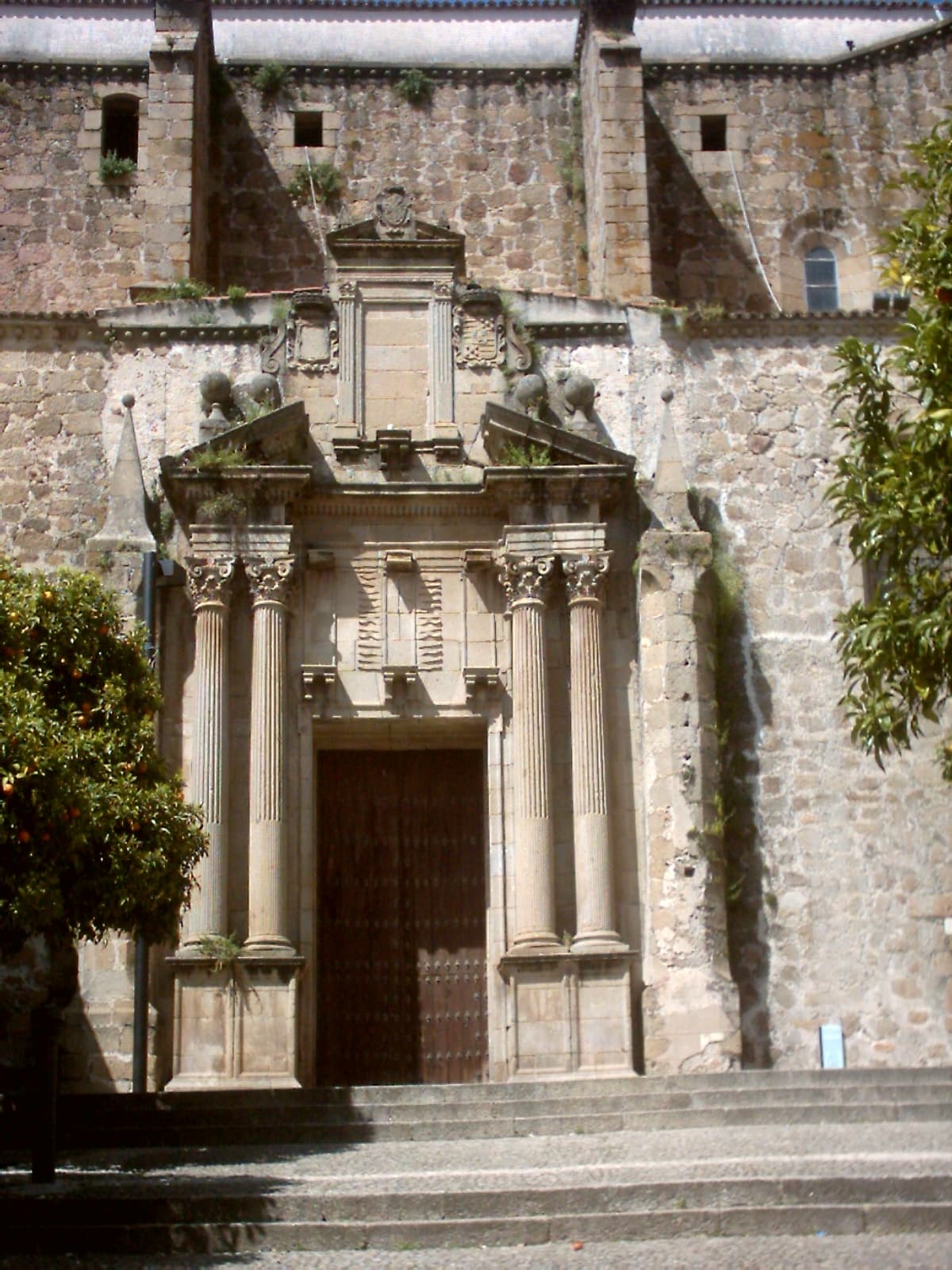Church of Santo Domingo, Plasencia