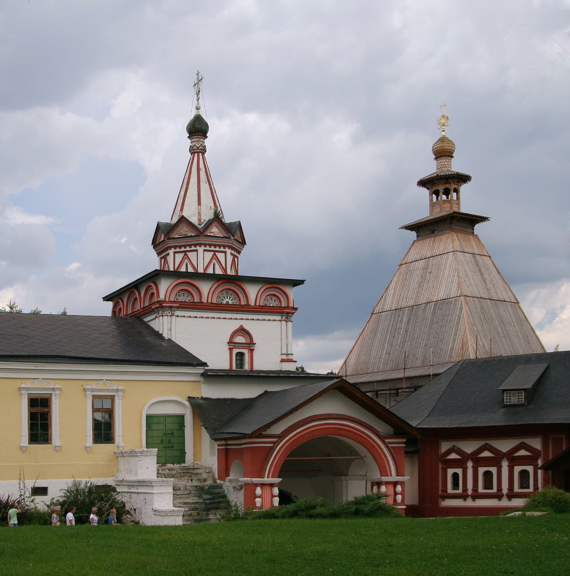 Holy Trinity church (Zvenigorod)