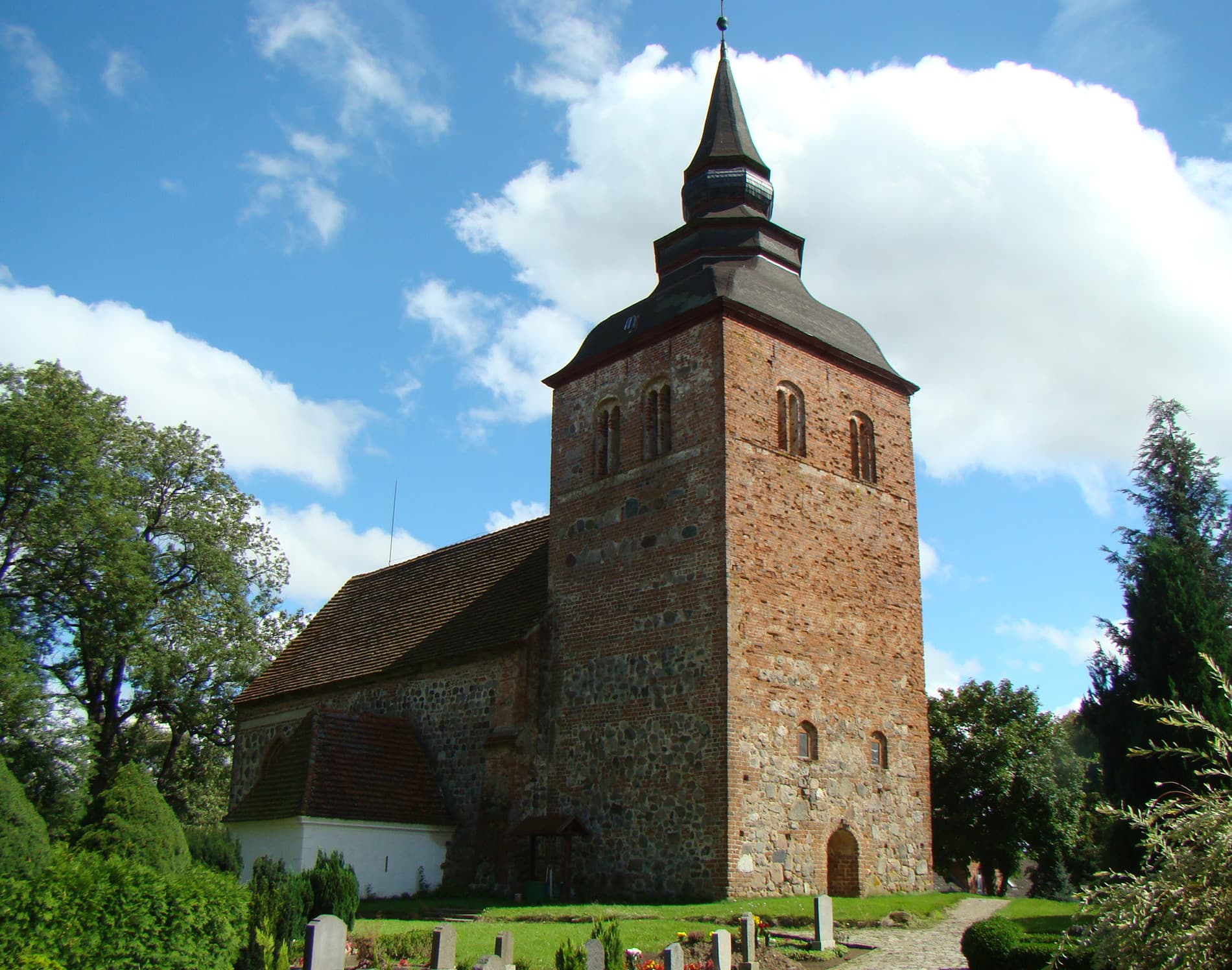 Church in Schloen