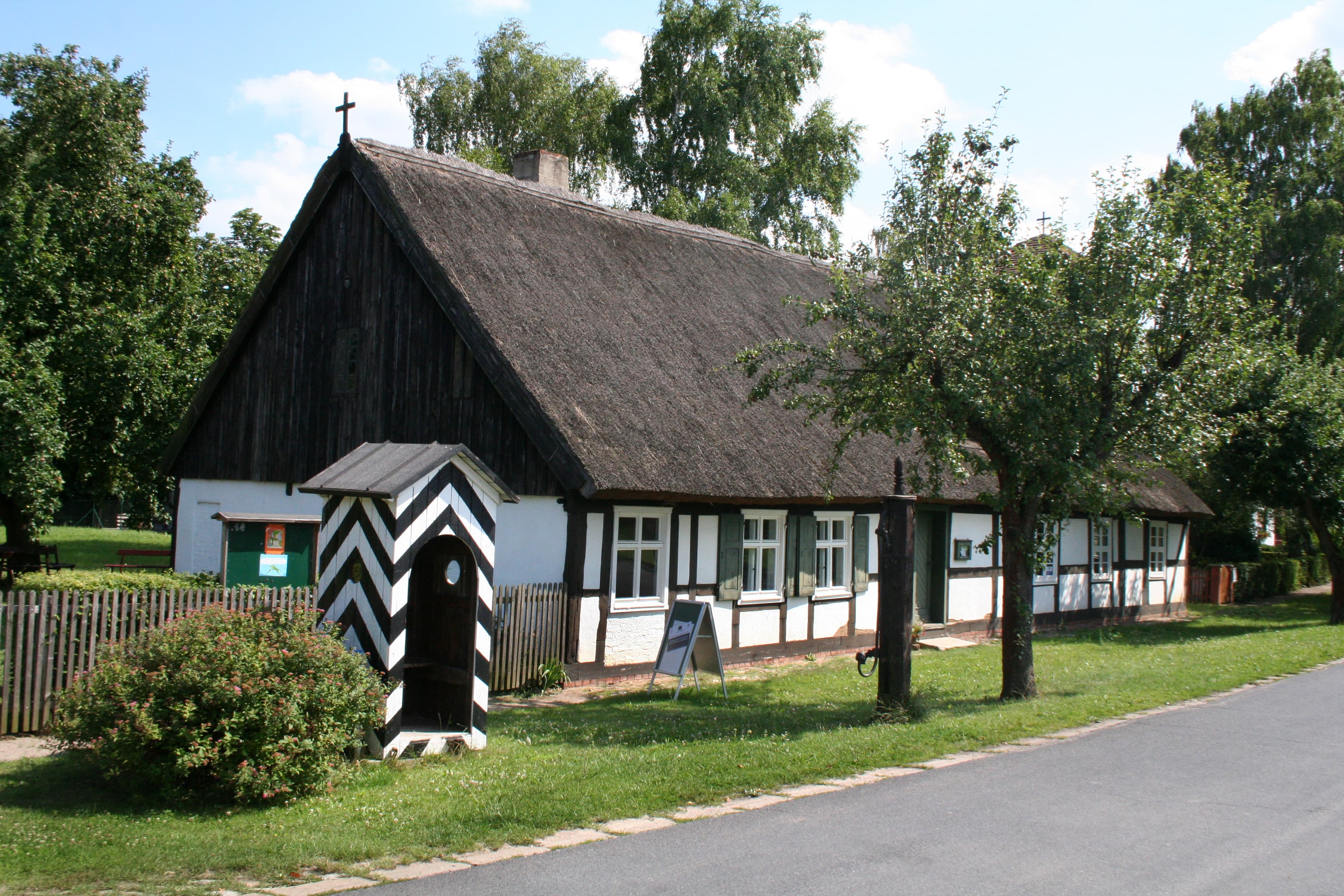 Church in Wuschewier