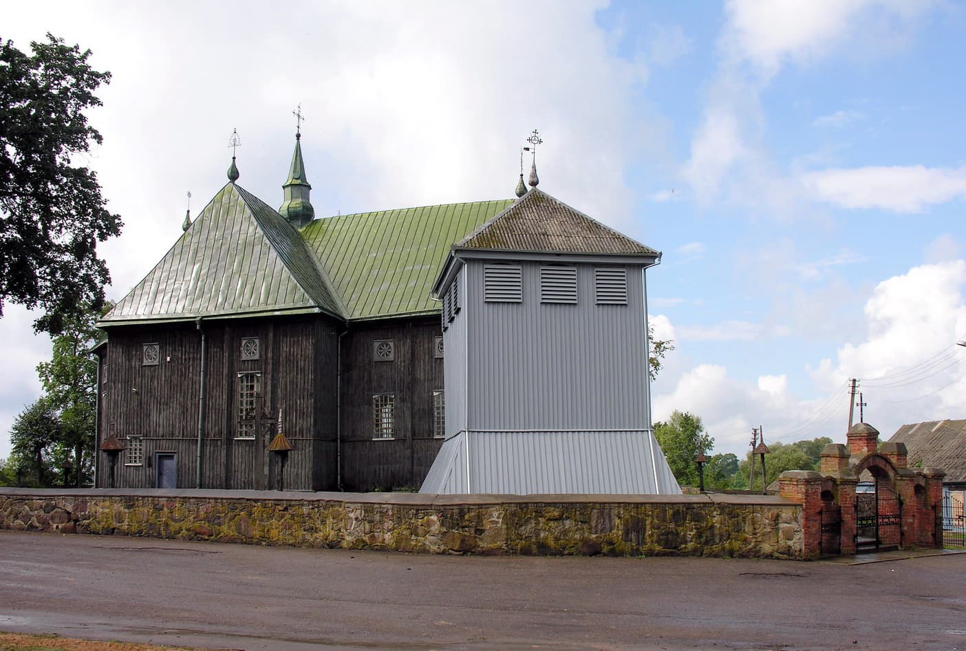 Church of the Assumption, Seda