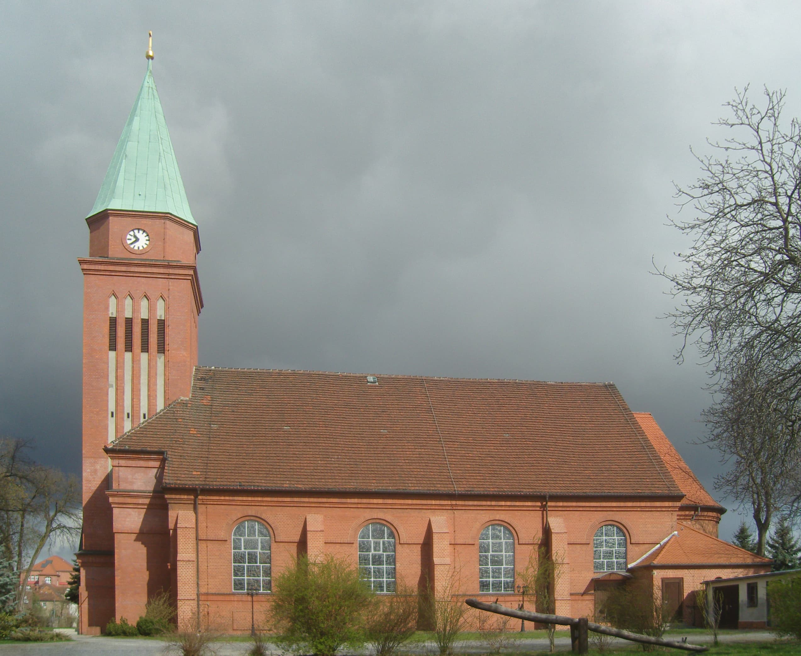 Catholic St.-Peter-und-Paul-Church Senftenberg
