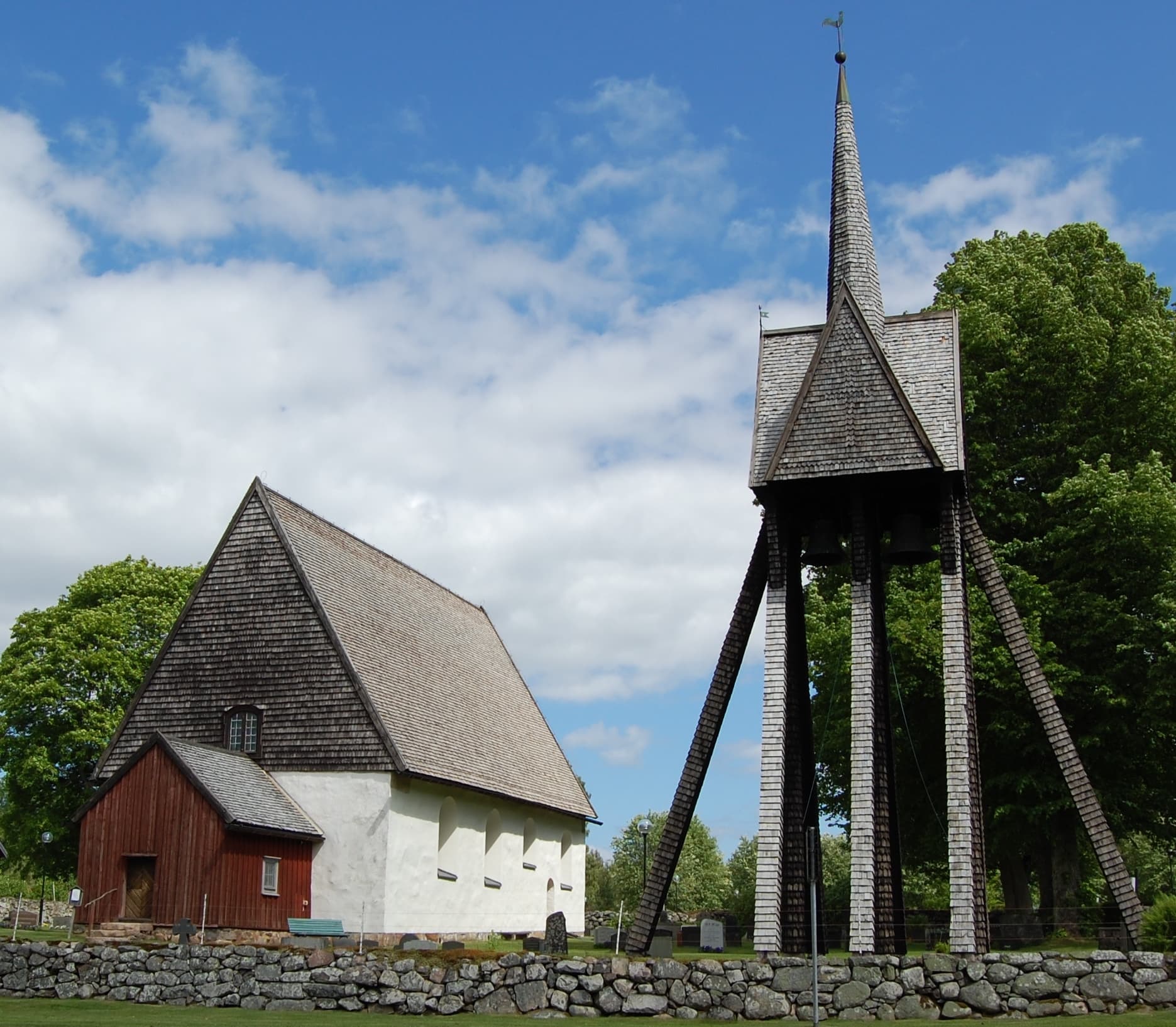 Sjösås gamla kyrka