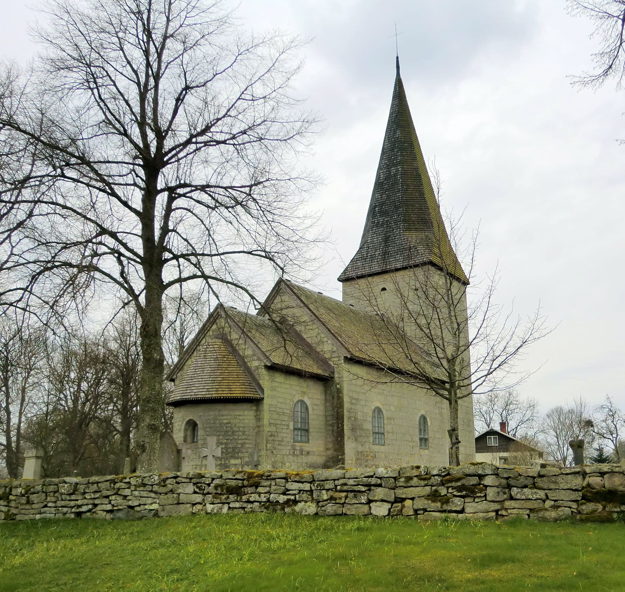 Skälvum Church