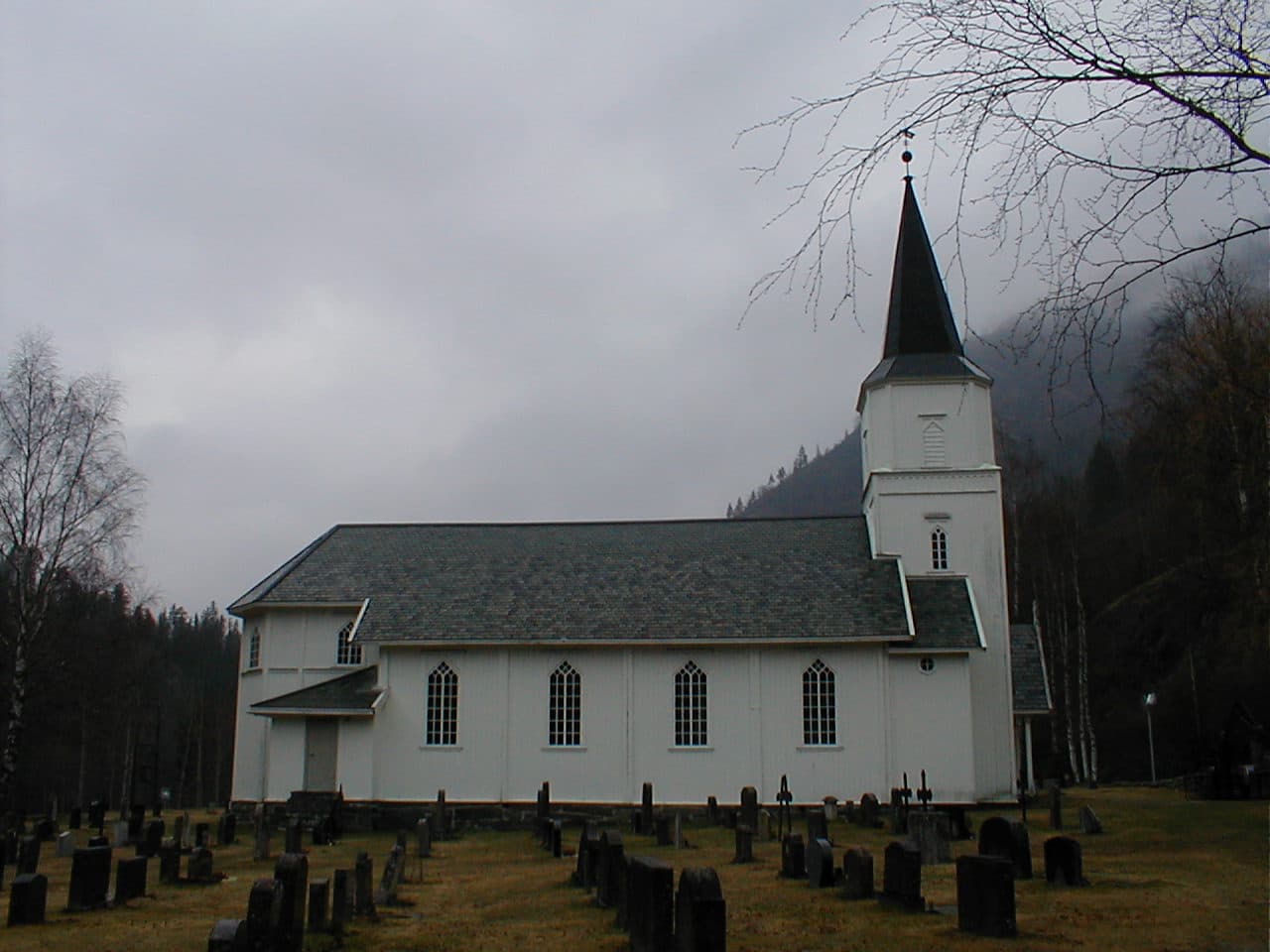 Skjønne Church