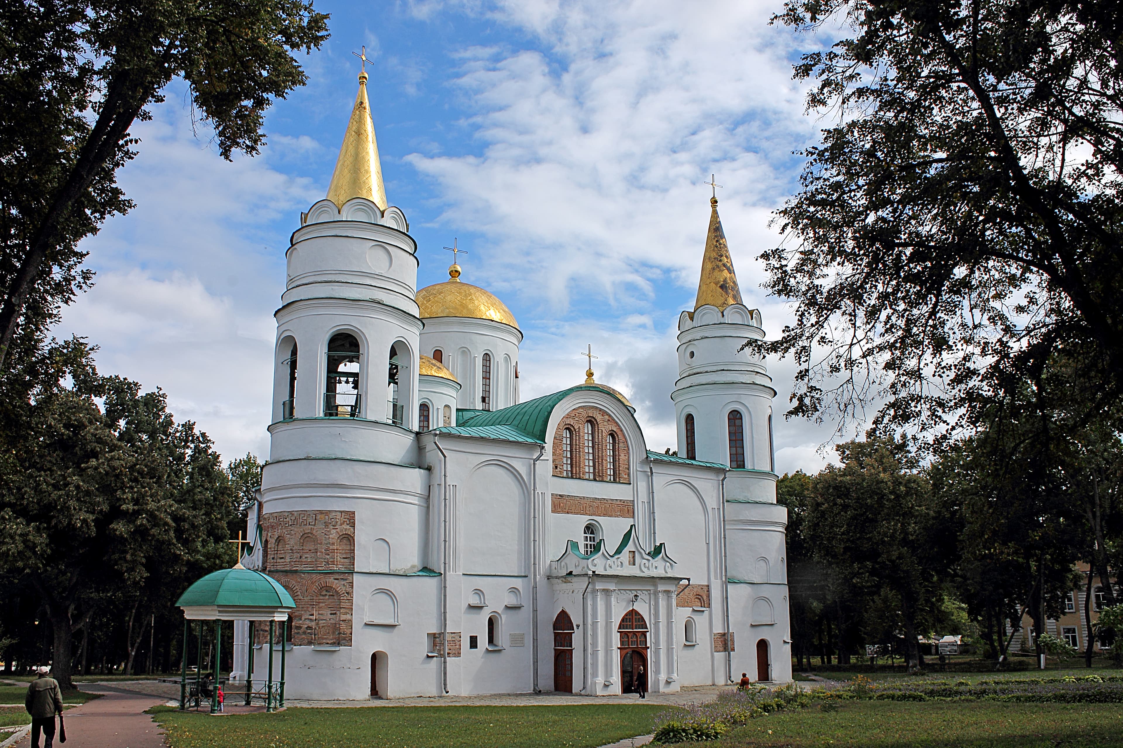 Transfiguration Cathedral, Chernihiv