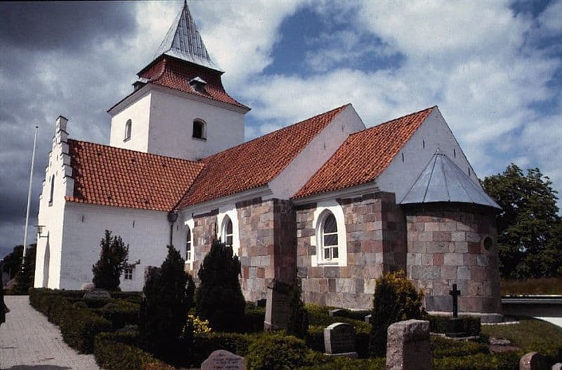 Spørring Church