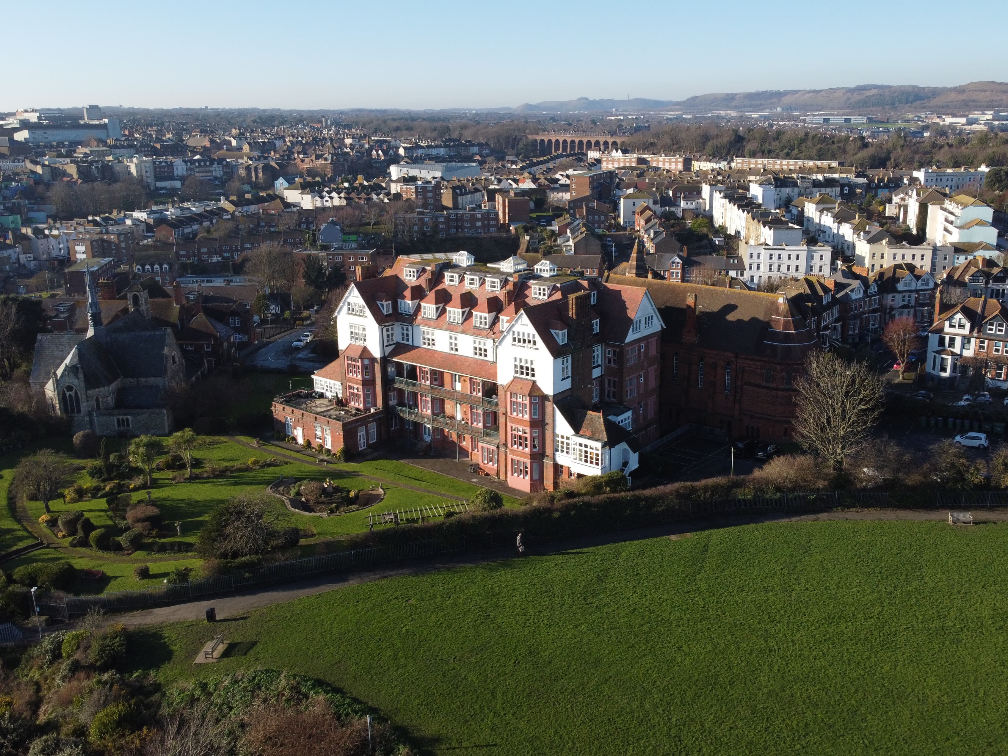 St Andrews Hotel And Chapel
