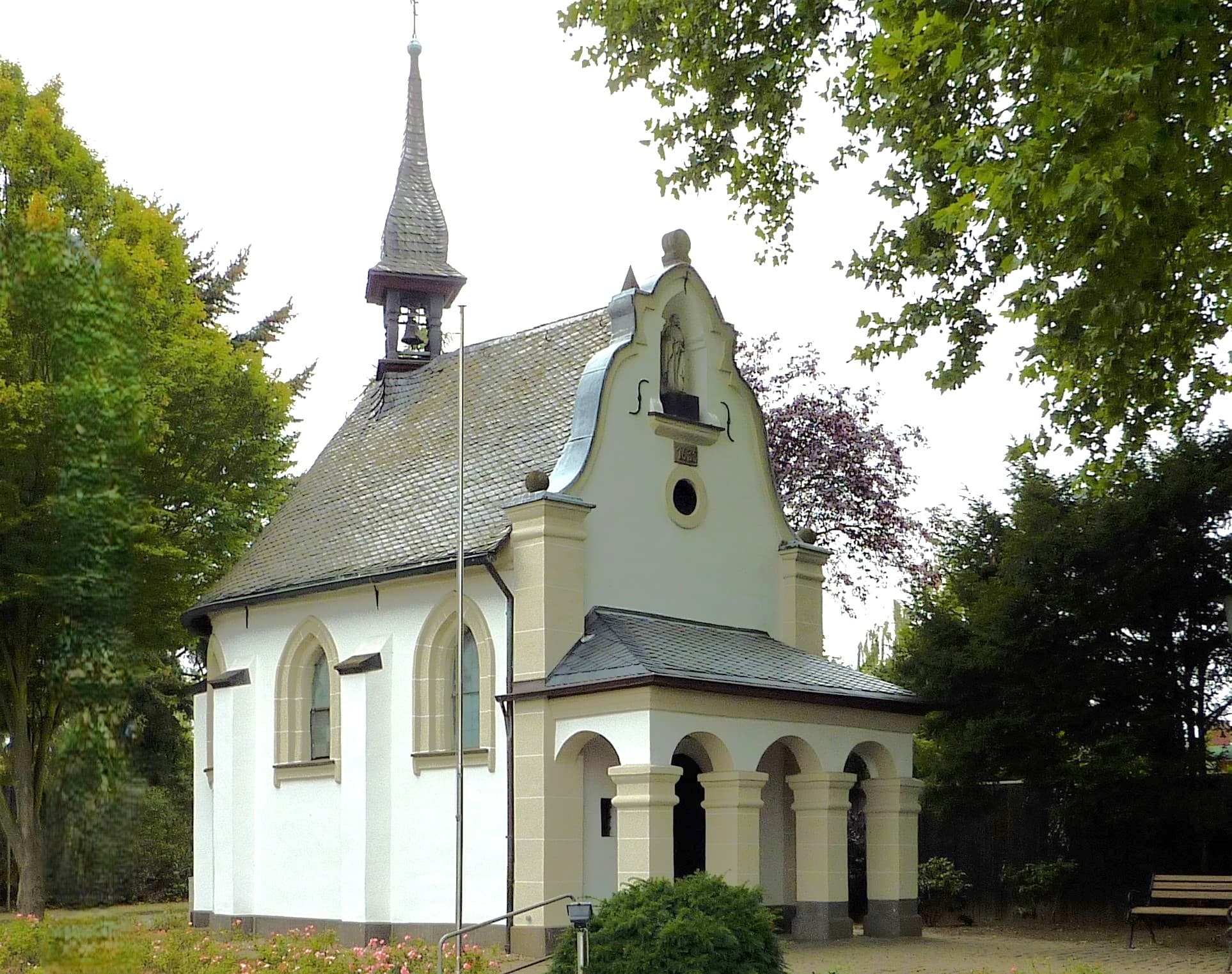St Antonius (Neuss-Schlicherum)