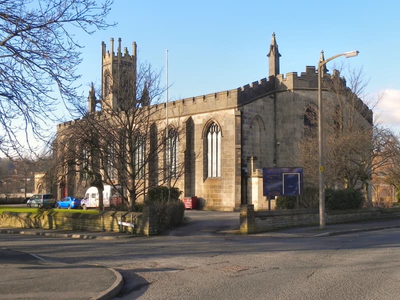 St James' Church, Oldham