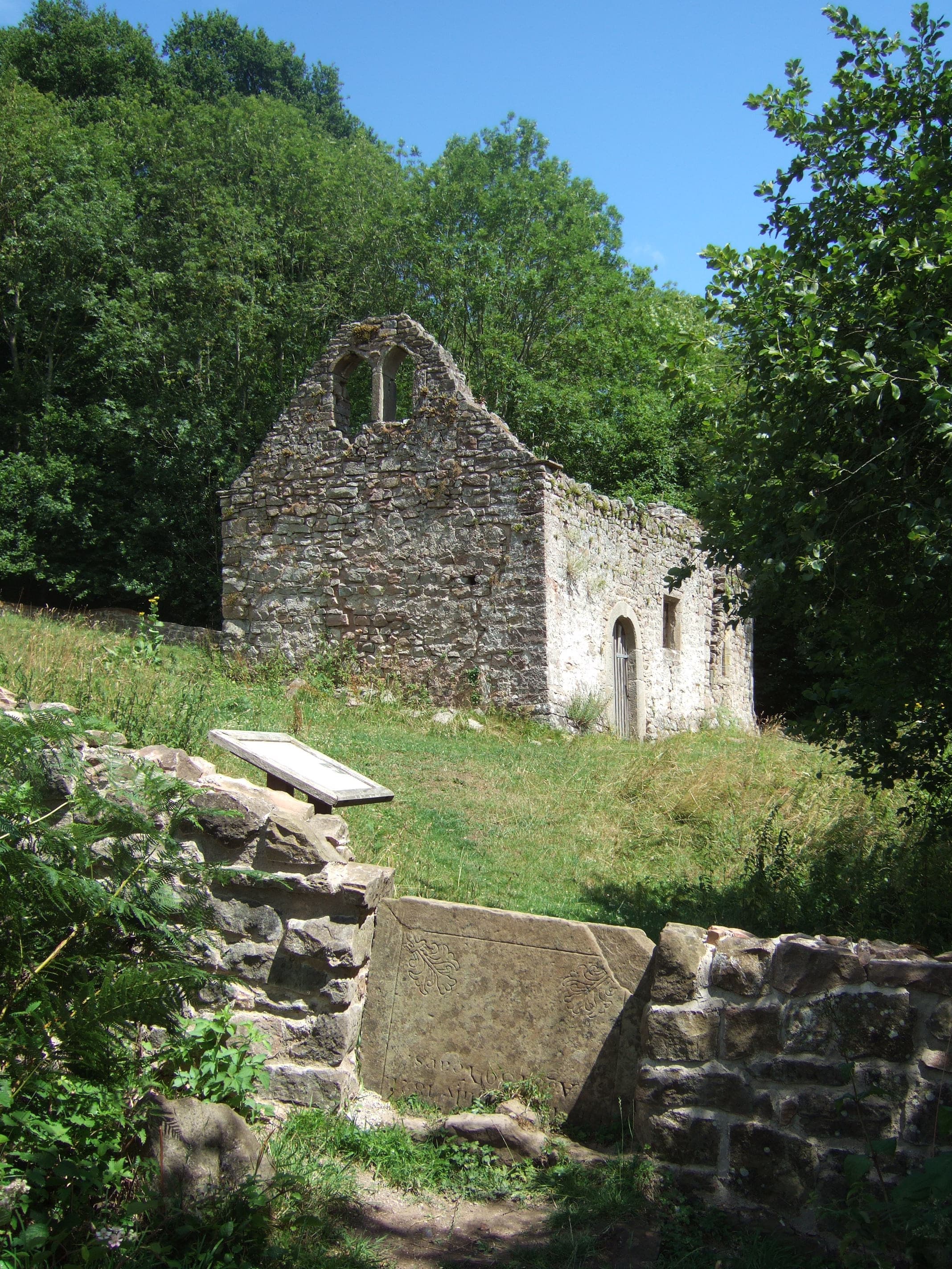 Church of St James (ruins)