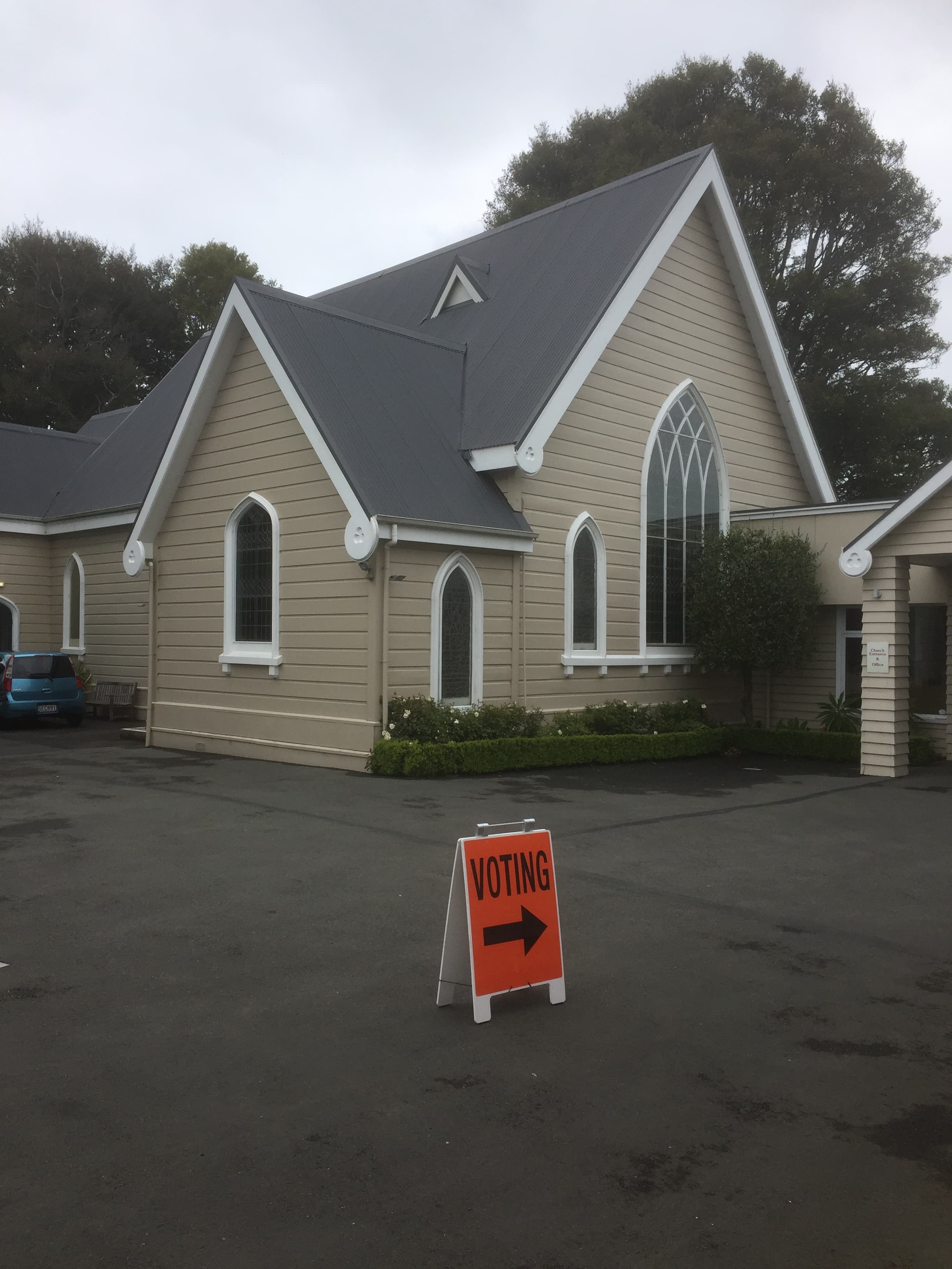 St John's Roslyn Anglican church