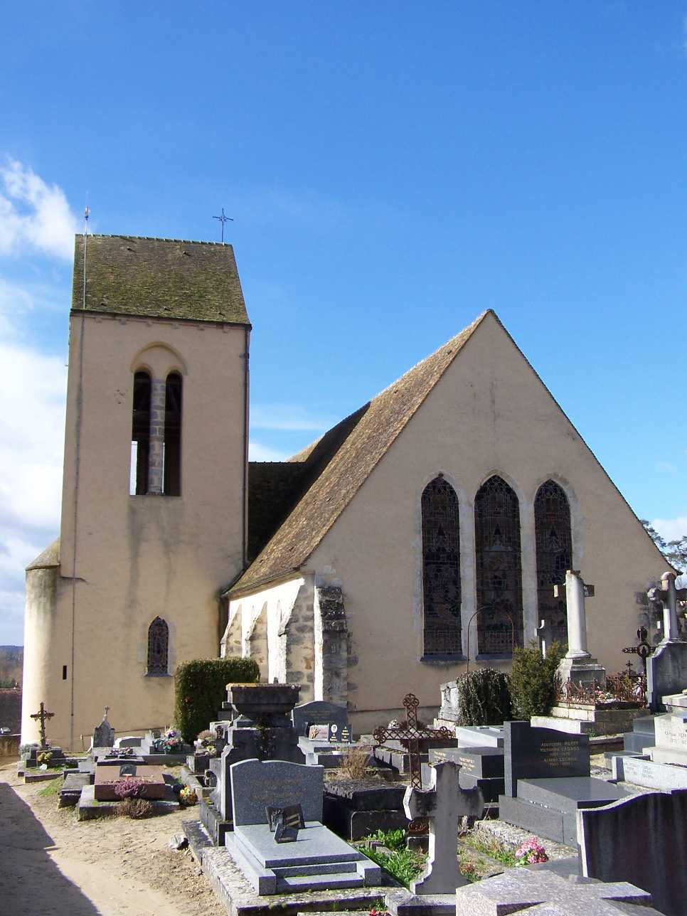 Église Saint-Jean-Baptiste de Saint-Léger-en-Yvelines