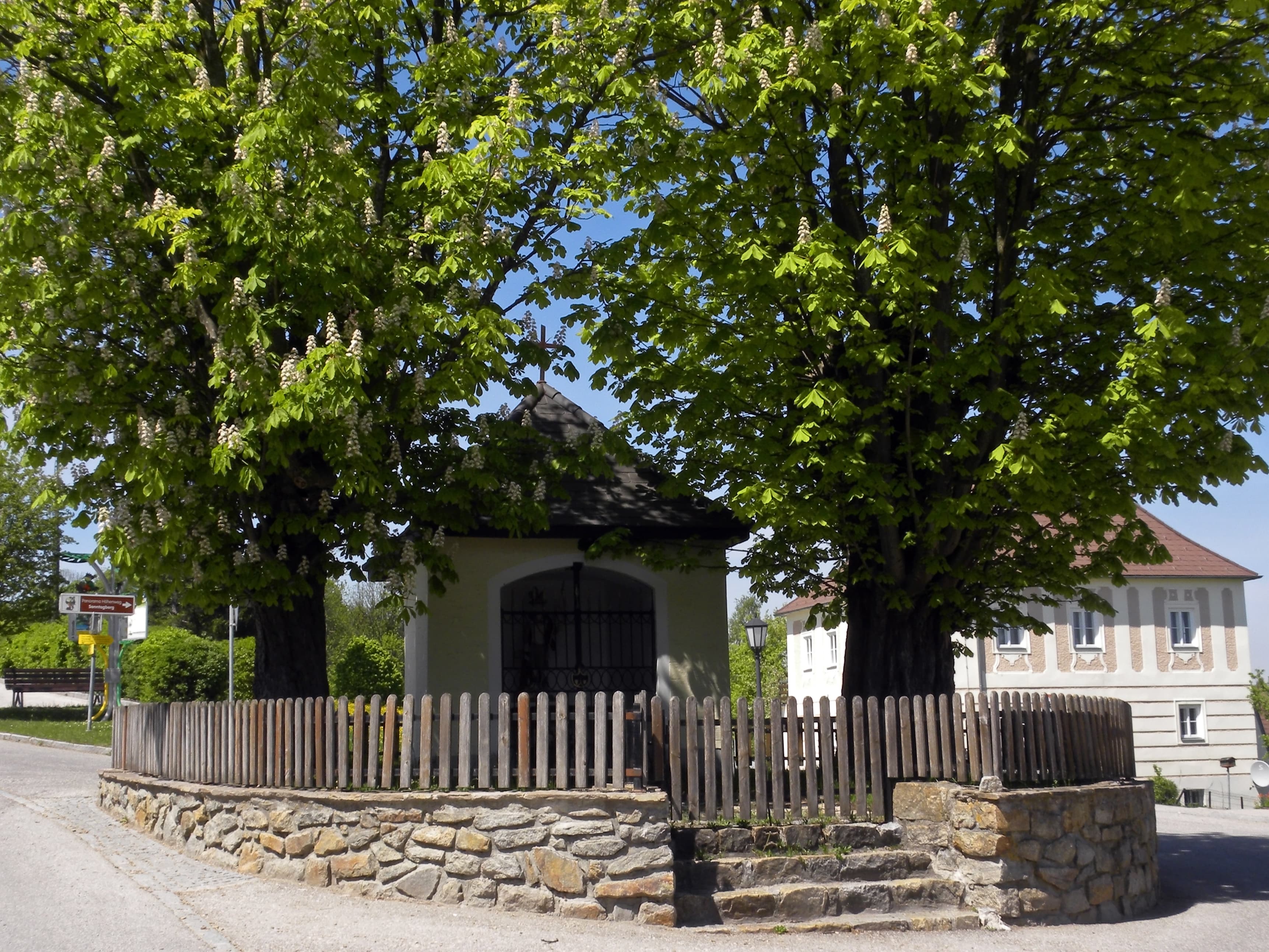 Wegkapelle St. Leonhard am Wald