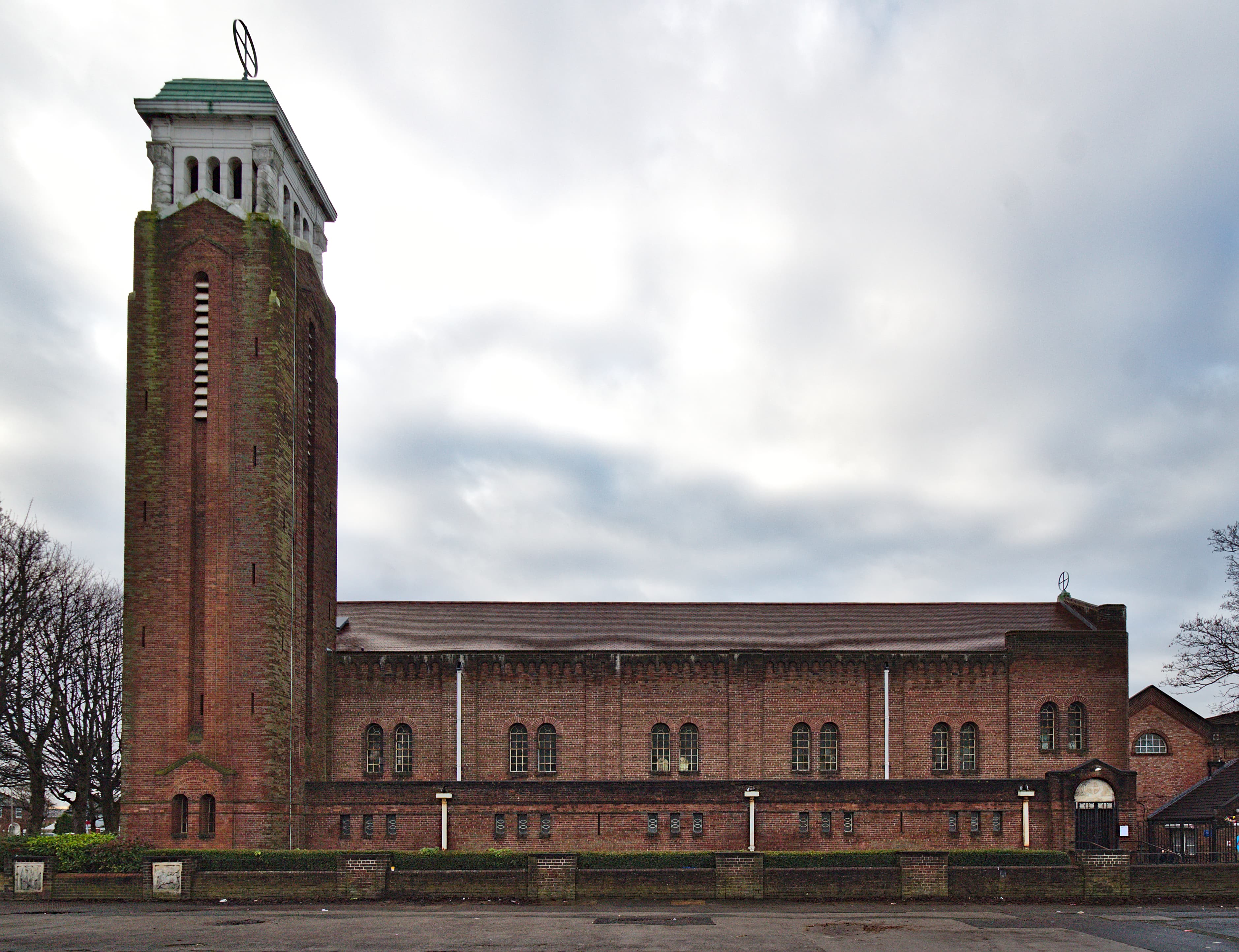 St Matthew's Church, Clubmoor