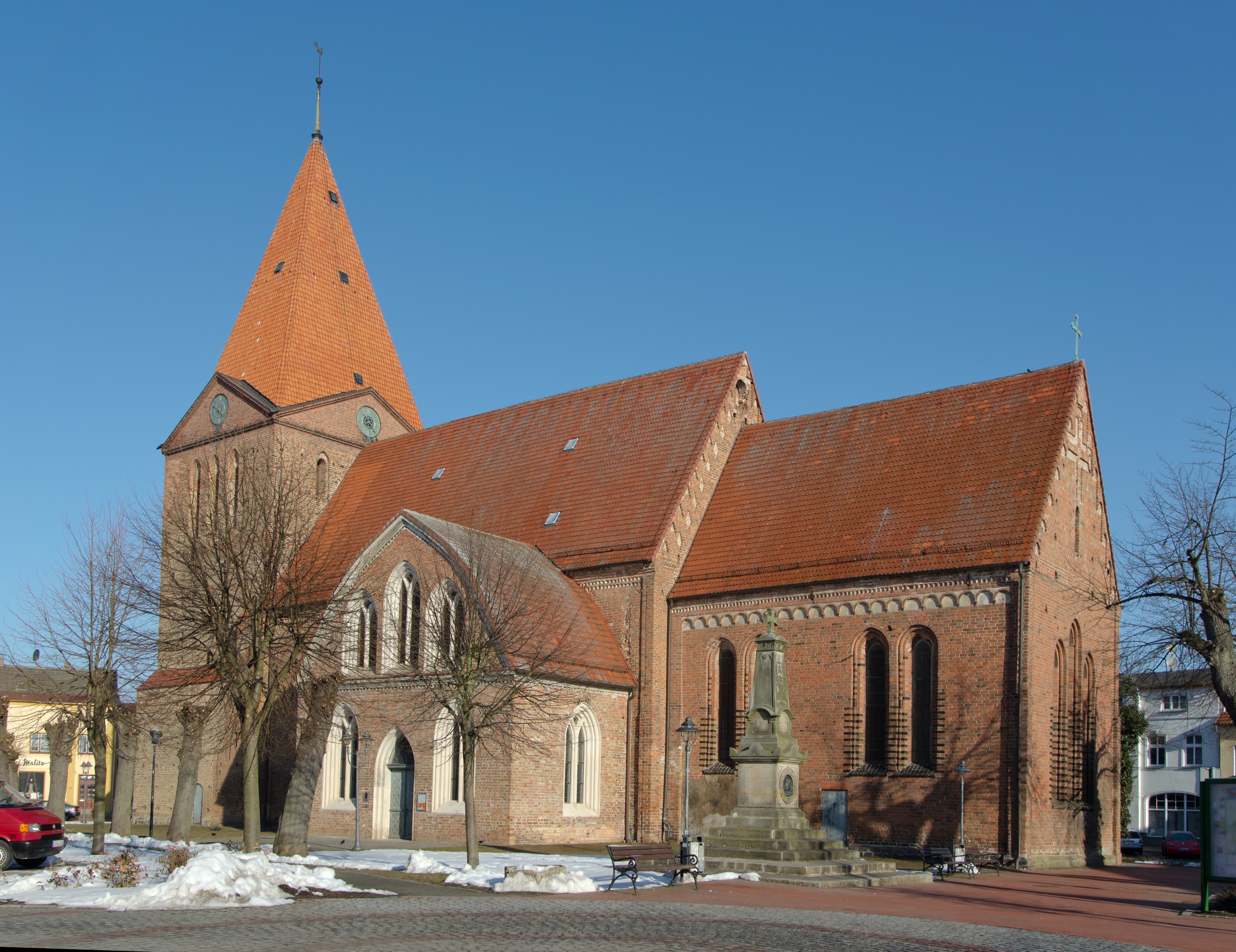St. Paul (Schwaan)
