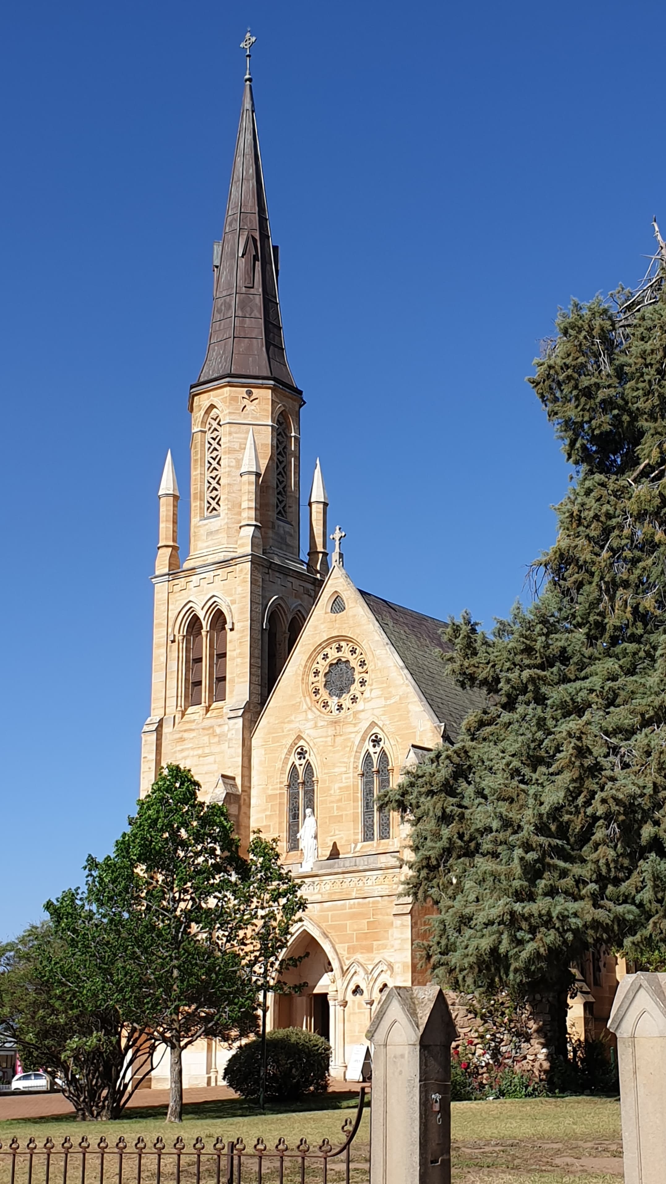 St. Mary's Roman Catholic Church, Presbytery, Convent & Hall