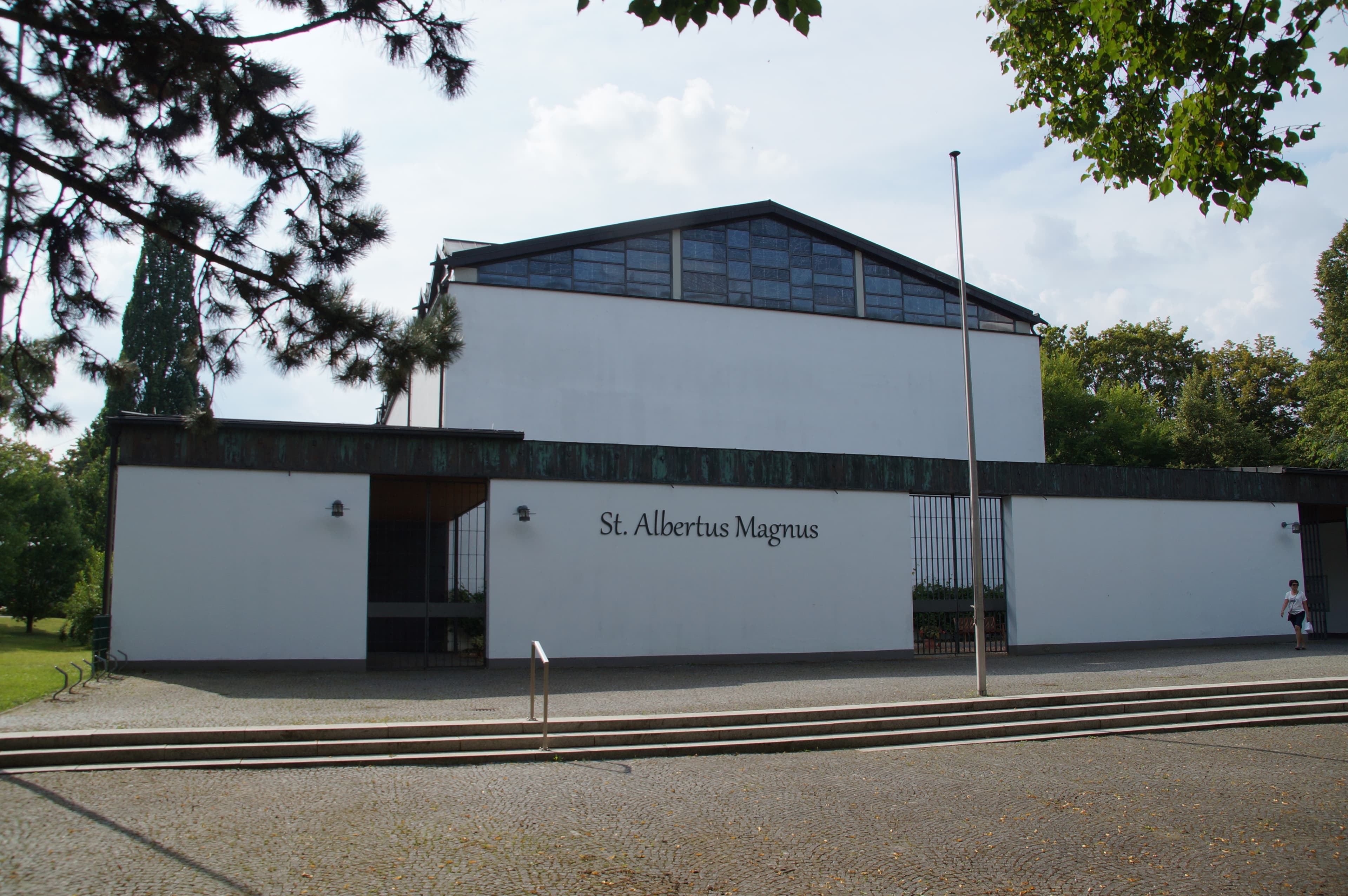 St. Albertus Magnus