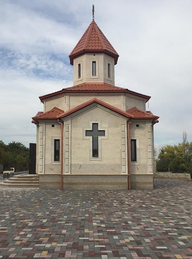 Holy Cross church