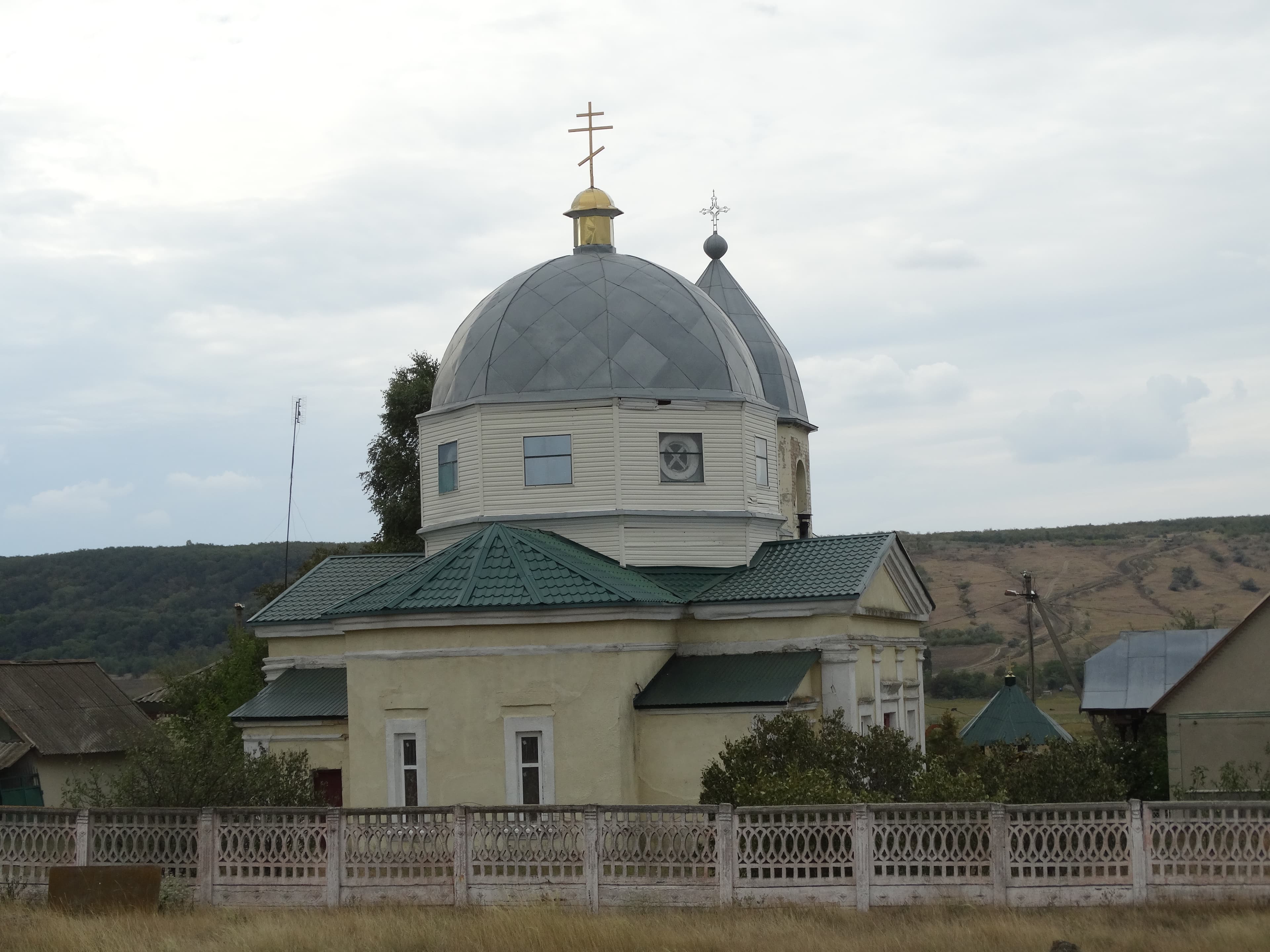 St. Konstantin & Helen Church in Rozalivka