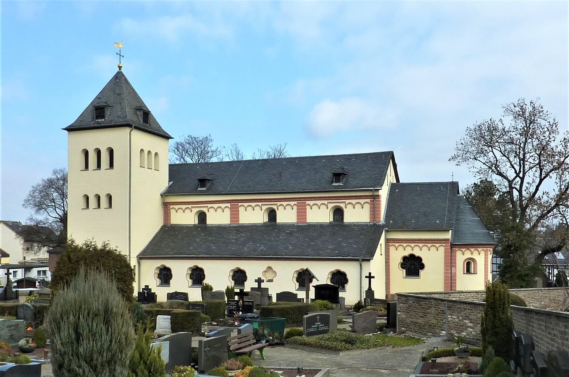 Church of St Peter in Chains