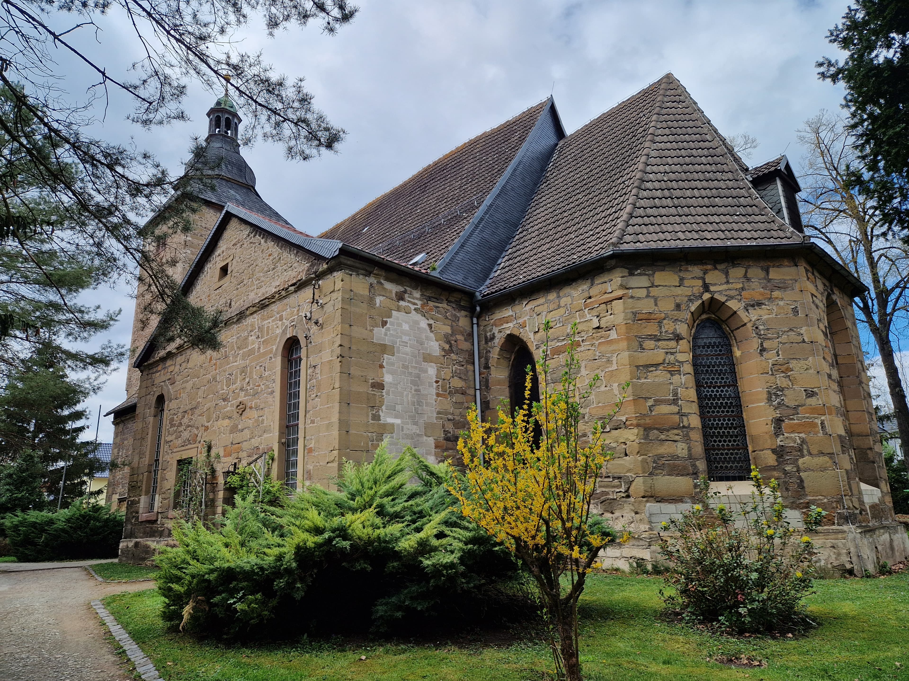 St. Petri (Straußfurt)