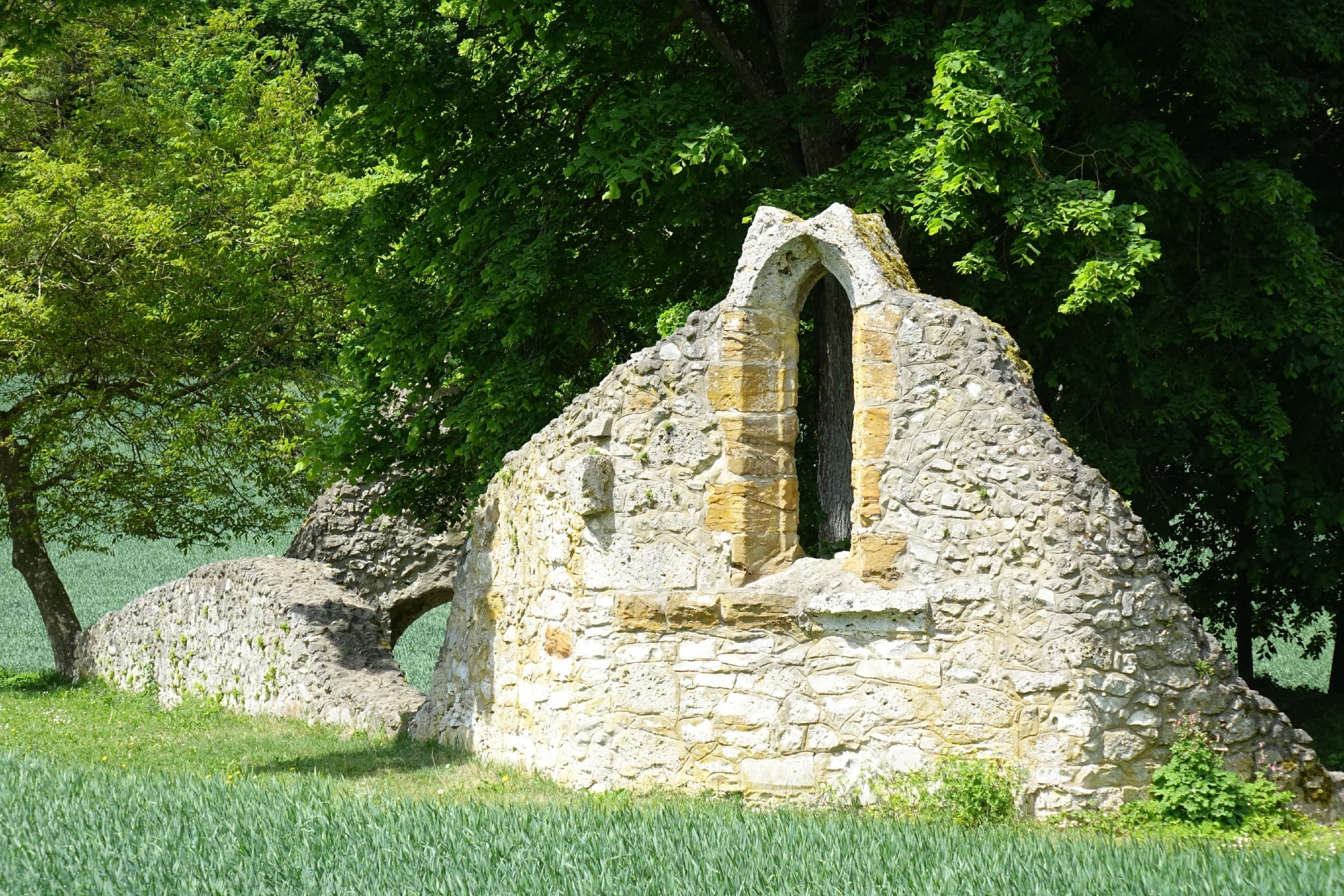 Ruins of the "St. Rochus and St. Leonhard" Chapel