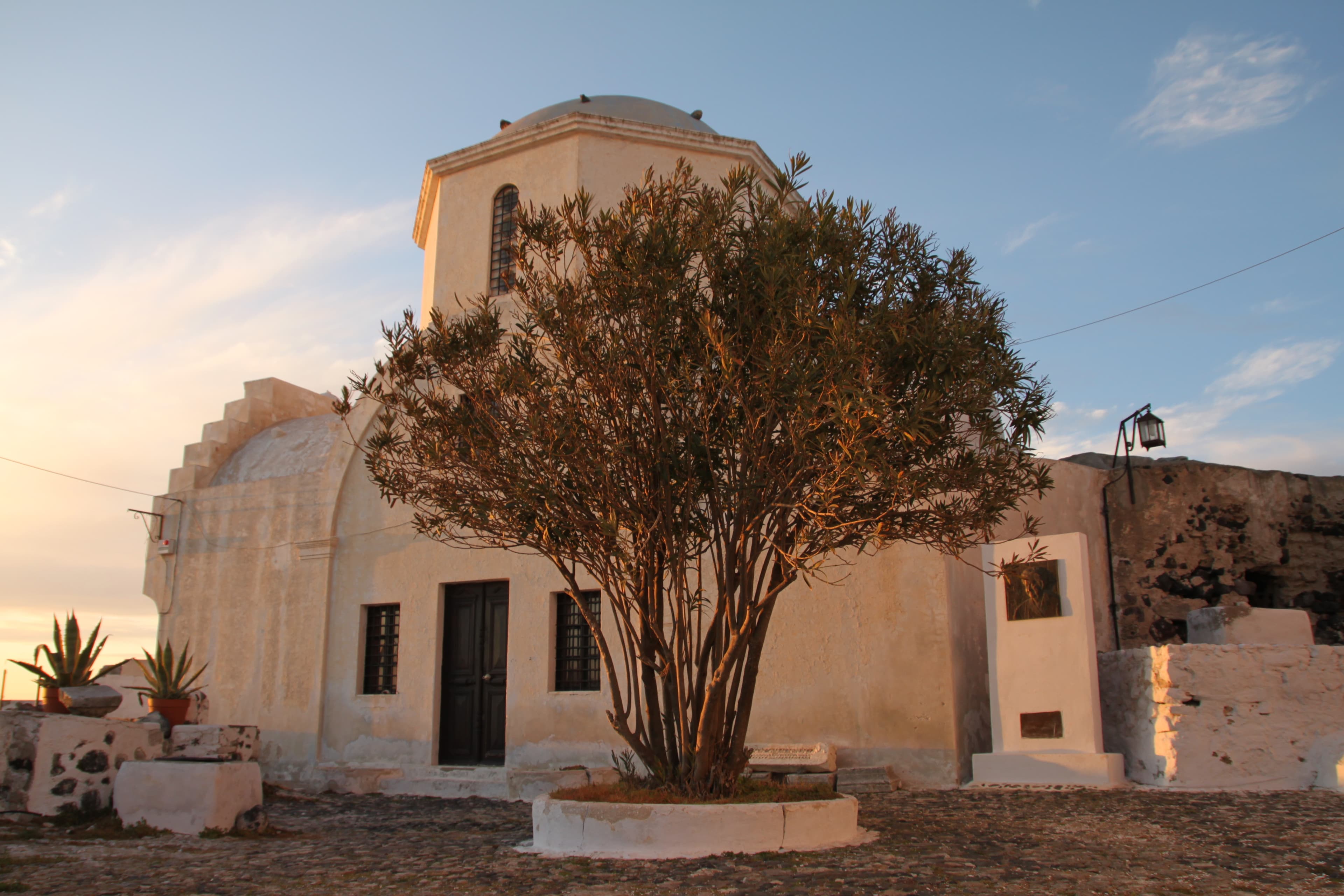 Holy Trinity Church