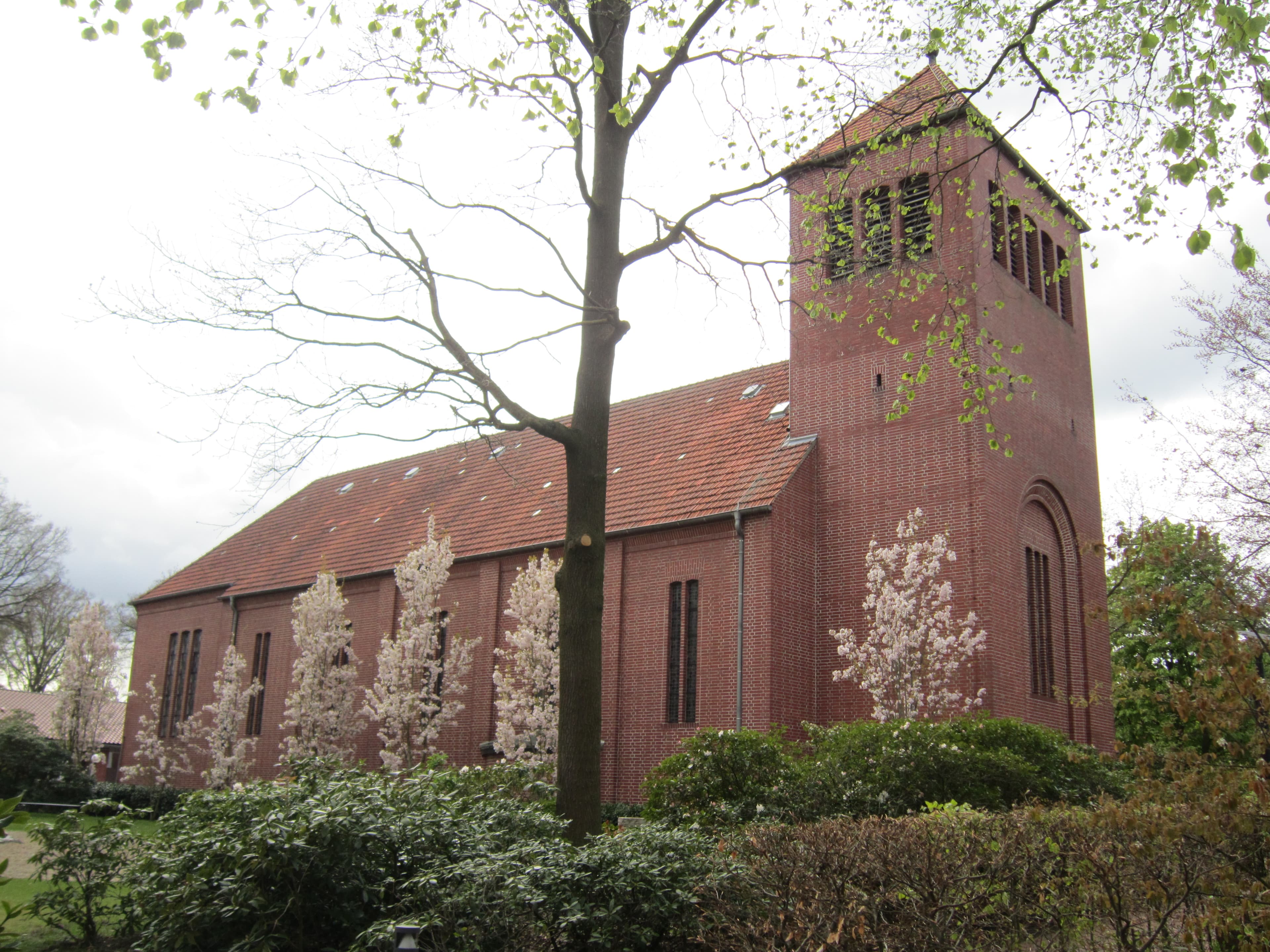 Heilig-Kreuz-Kirche