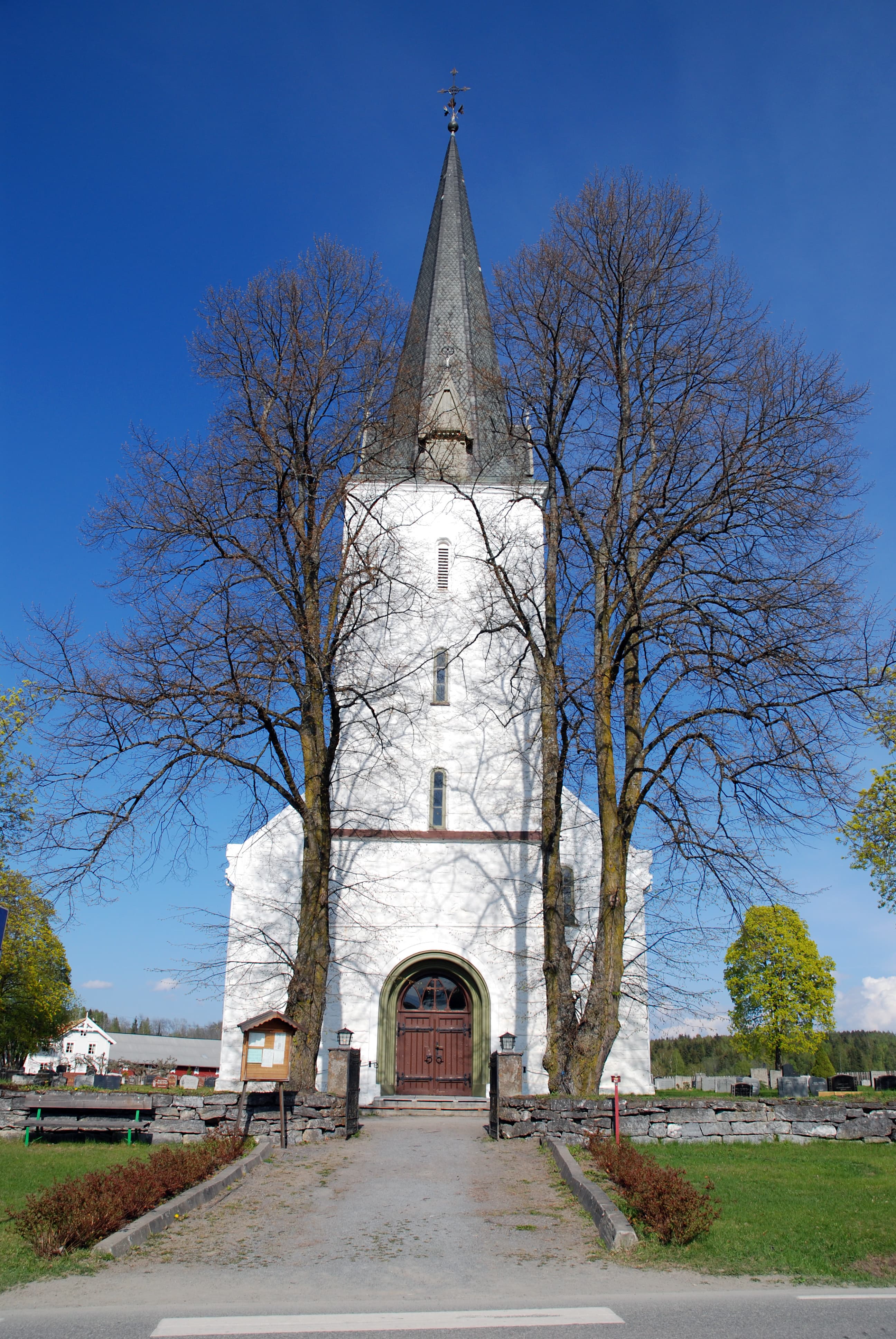 Stavsjø Church